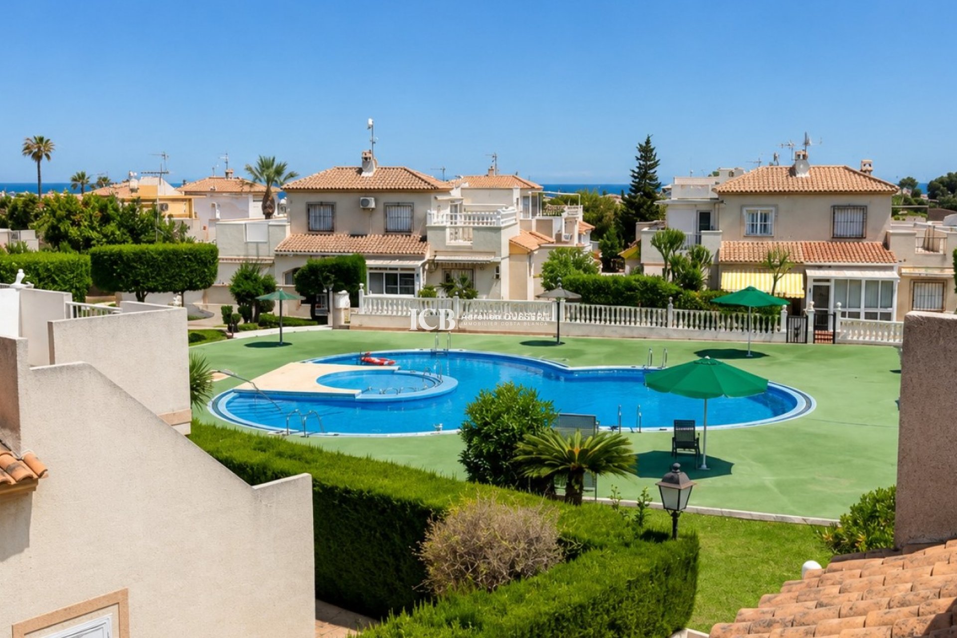 Revente - Maison mitoyenne -
Orihuela Costa - Los Balcones - Los Altos del Edén