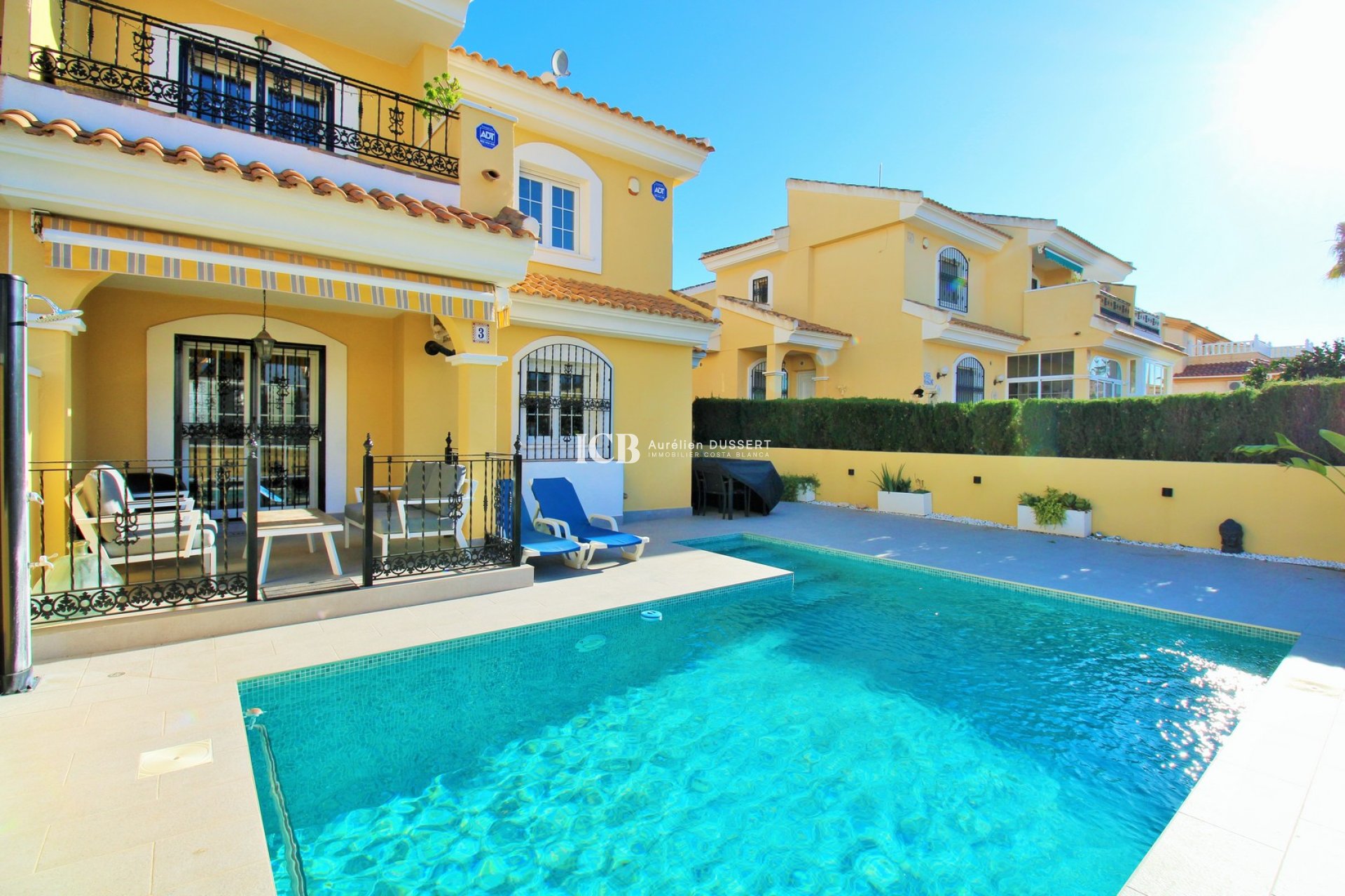 Revente - Maison mitoyenne -
Orihuela Costa - Los Dolses