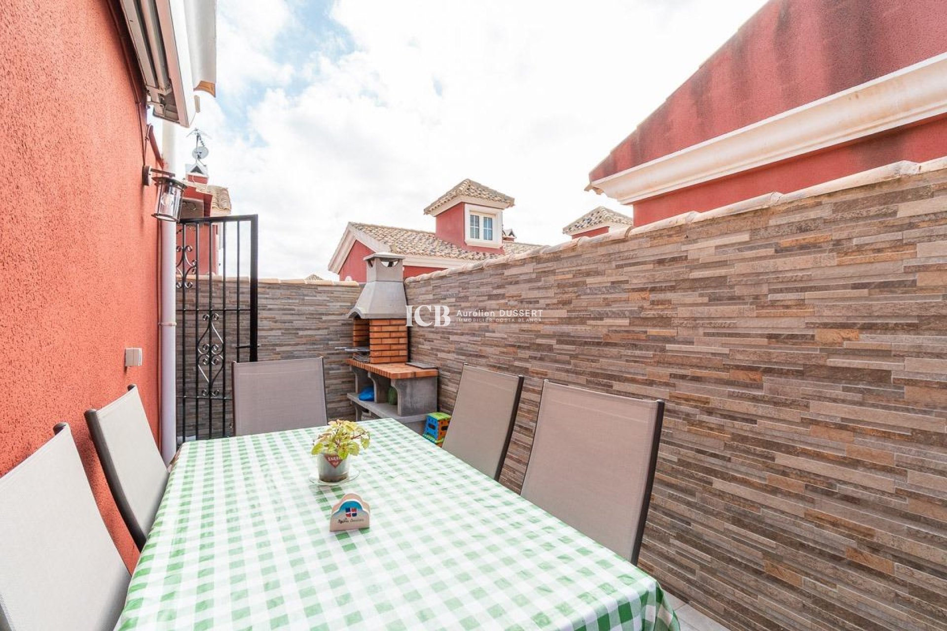 Revente - Maison mitoyenne -
Orihuela Costa - PAU 8