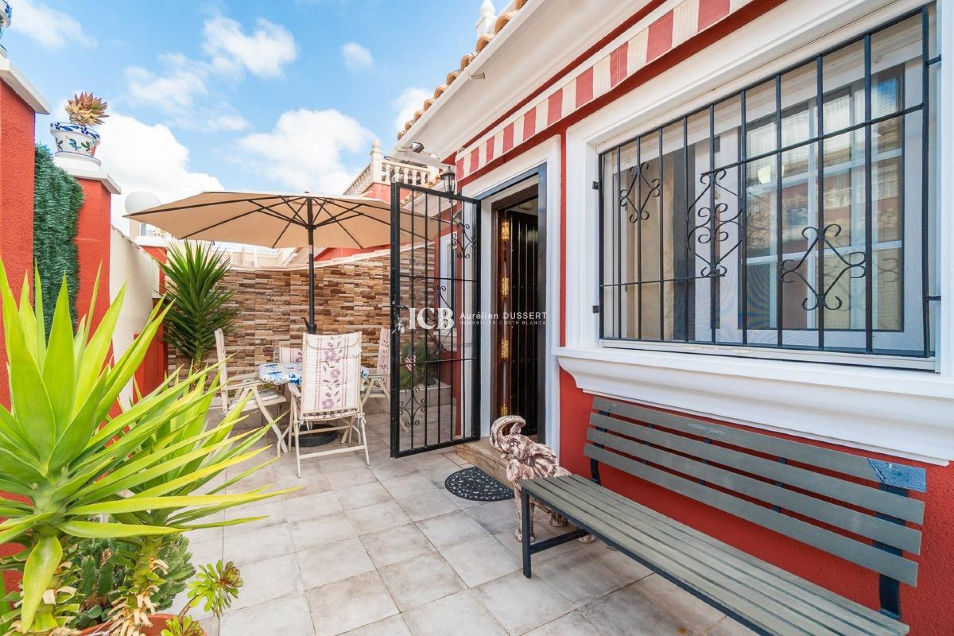 Revente - Maison mitoyenne -
Orihuela Costa - PAU 8