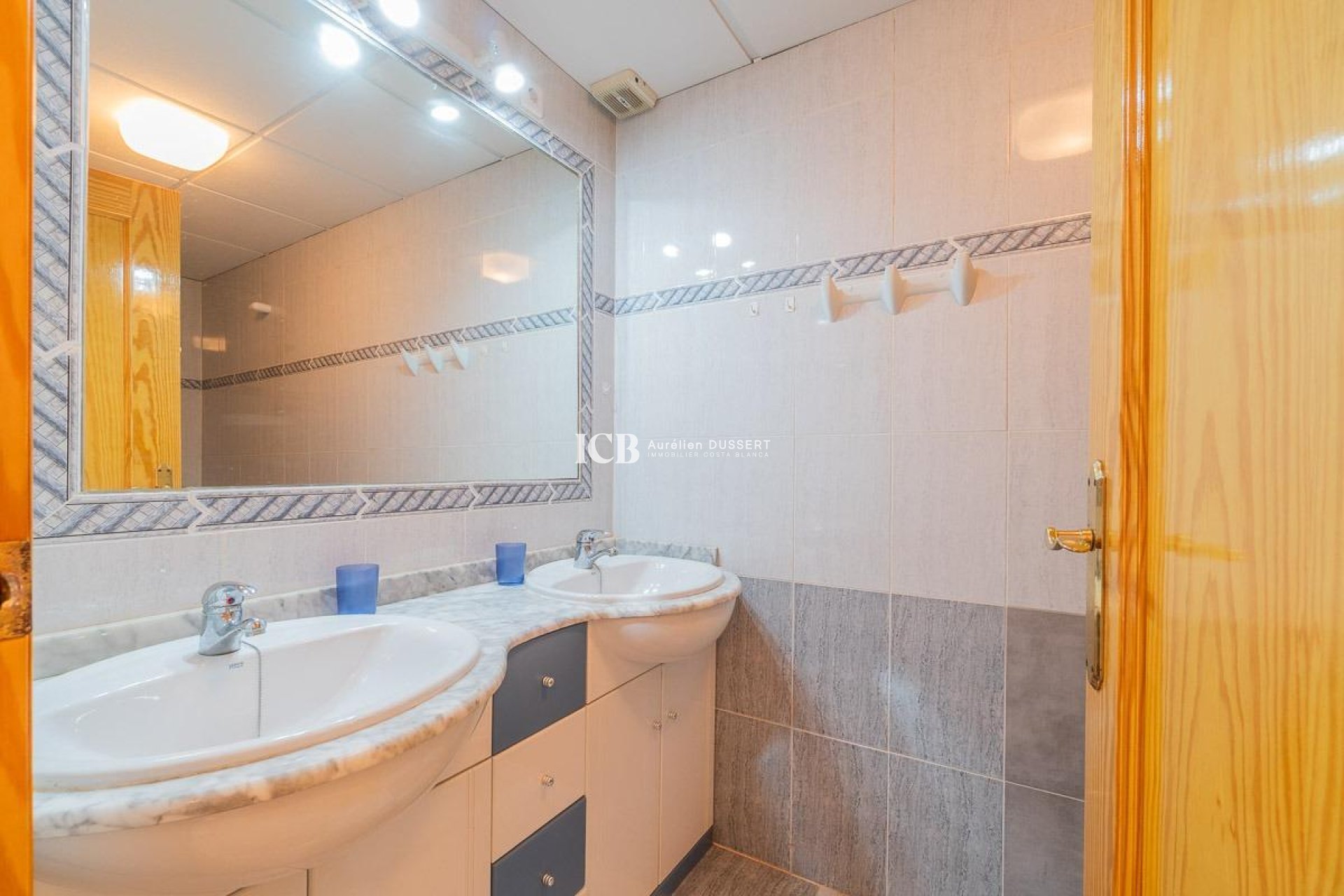 Revente - Maison mitoyenne -
Orihuela Costa - Playa Flamenca