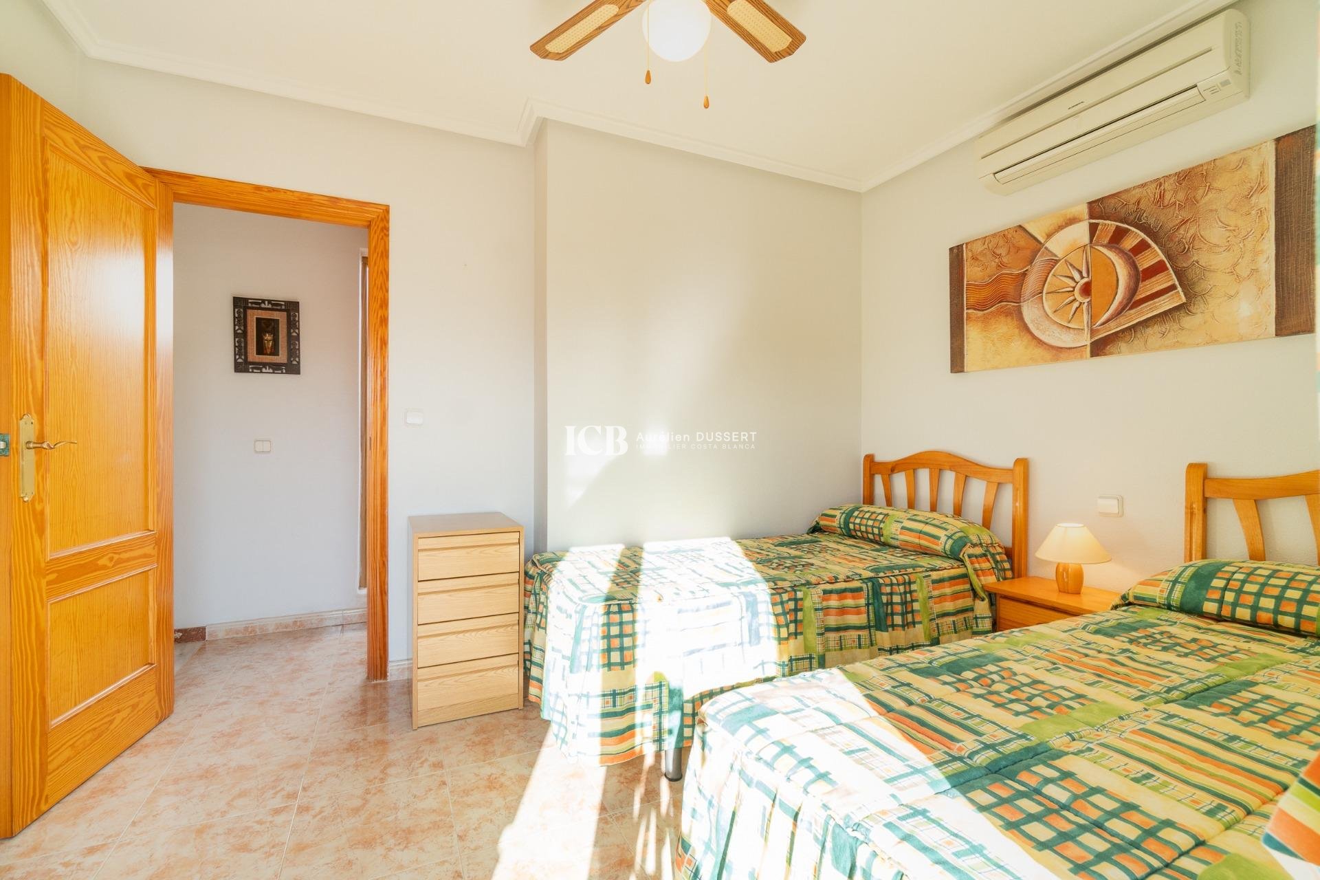 Revente - Maison mitoyenne -
Orihuela Costa - Playa Flamenca