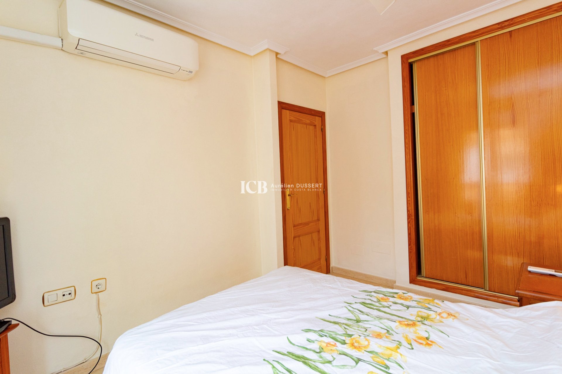 Revente - Maison mitoyenne -
Orihuela Costa - Playa Flamenca