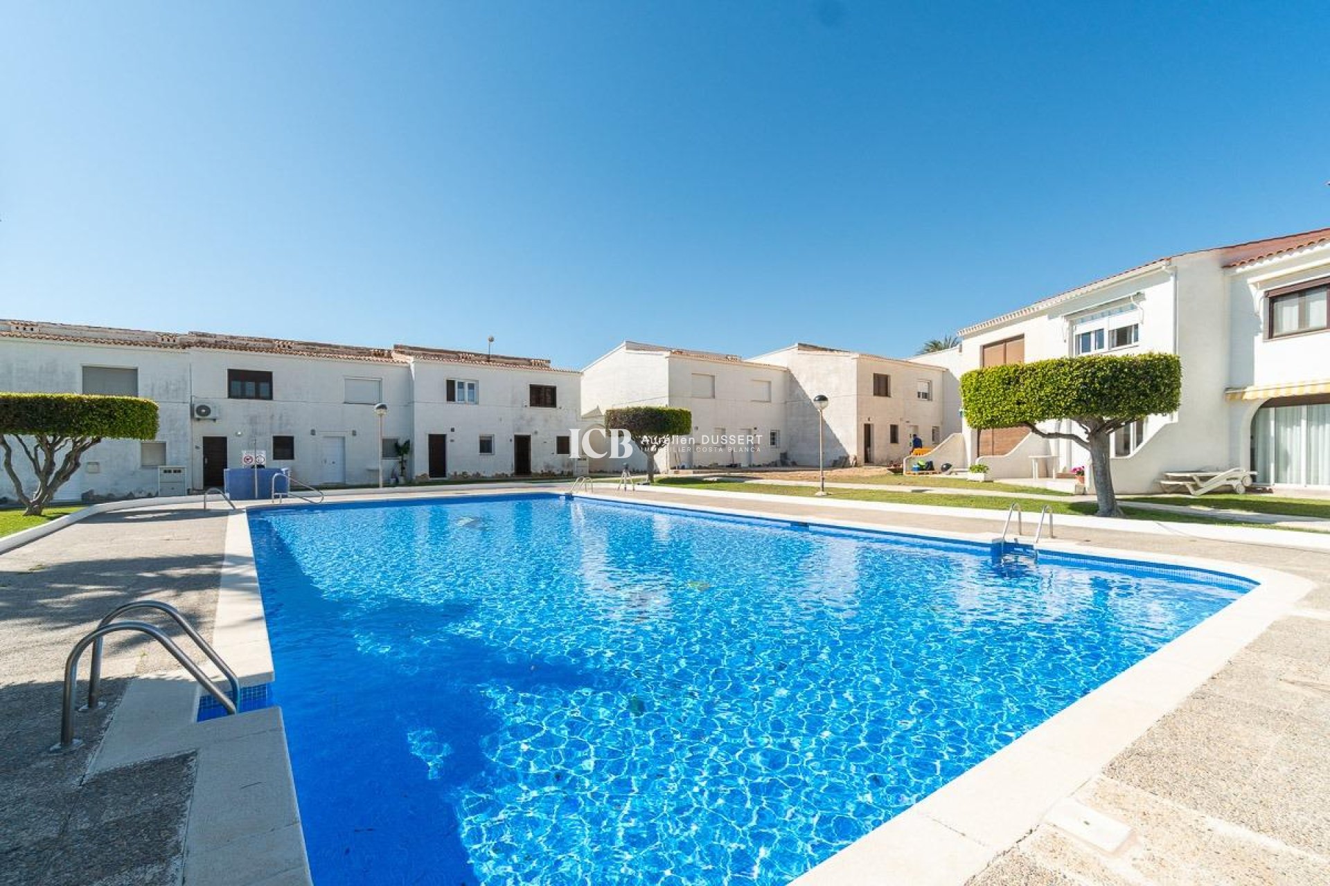 Revente - Maison mitoyenne -
Orihuela Costa - Playa Flamenca