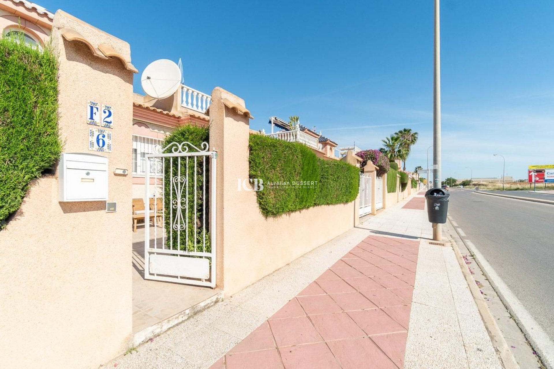 Revente - Maison mitoyenne -
Orihuela Costa - Playa Flamenca