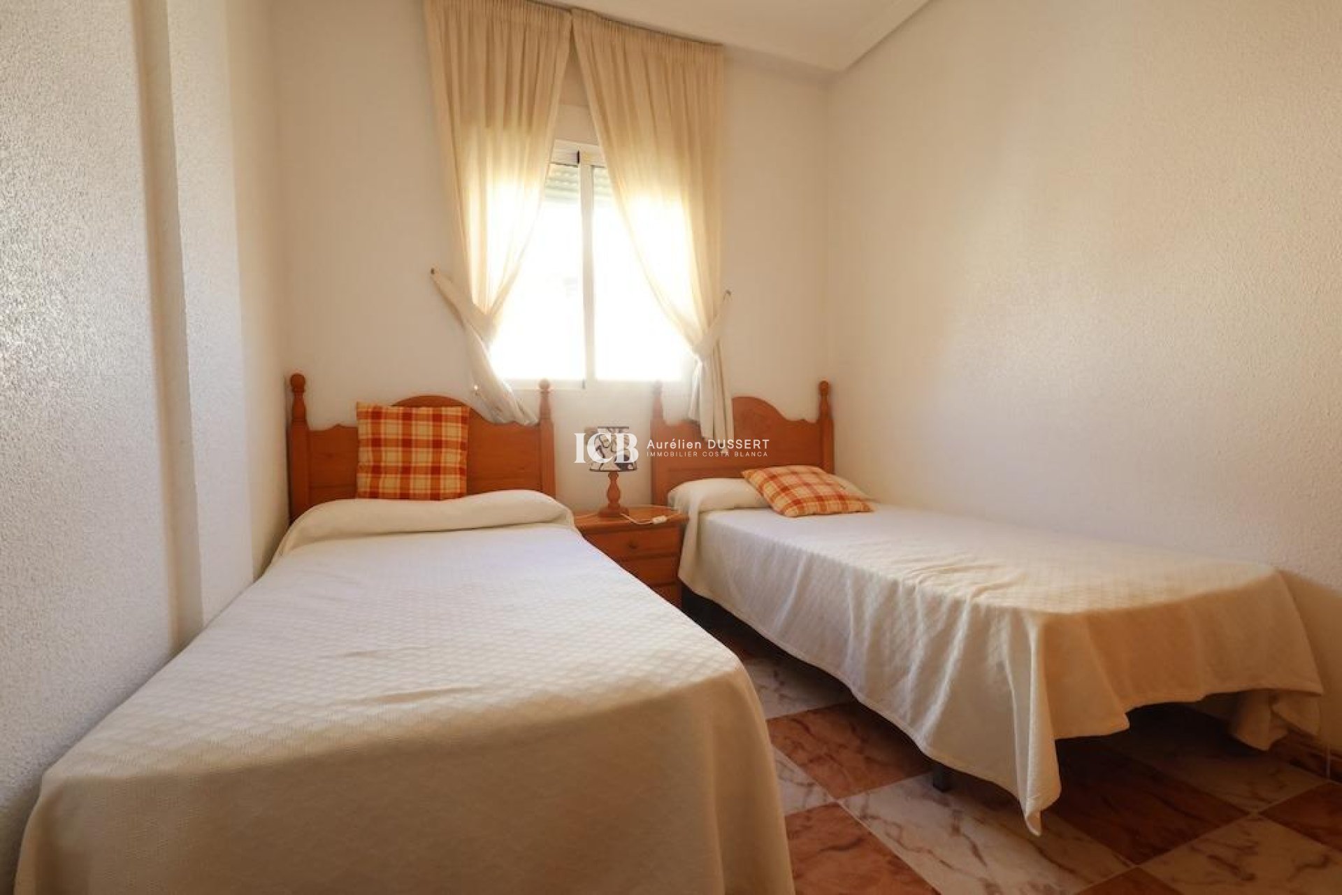 Revente - Maison mitoyenne -
Orihuela Costa - Playa Flamenca
