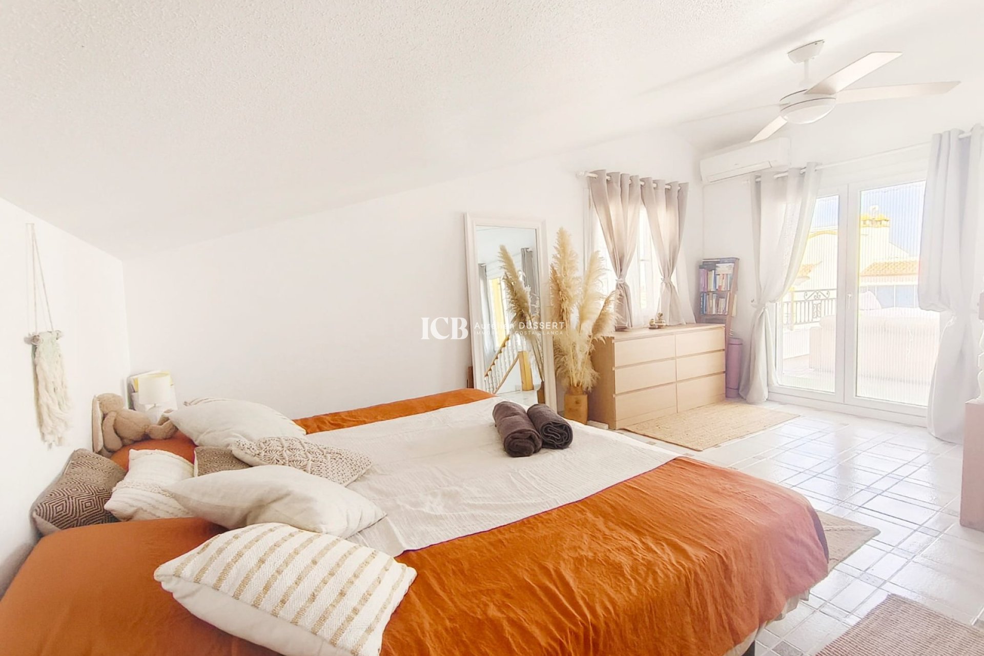 Revente - Maison mitoyenne -
Orihuela Costa - Villamartín