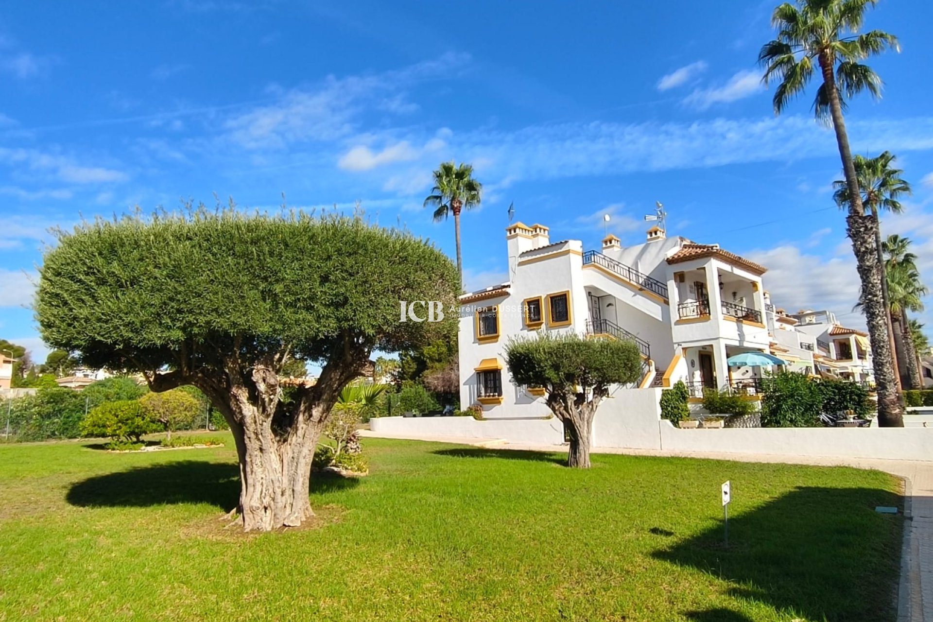 Revente - Maison mitoyenne -
Orihuela Costa - Villamartín