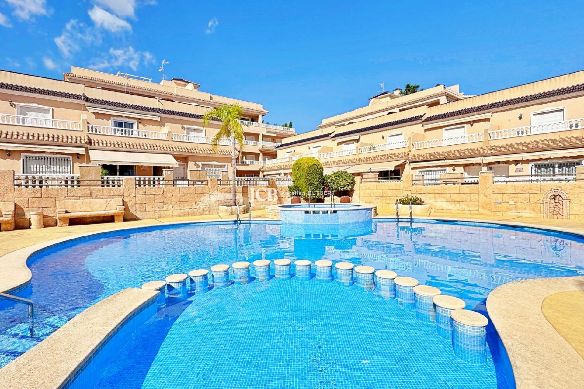 Revente - Maison mitoyenne -
Orihuela Costa - Villamartín