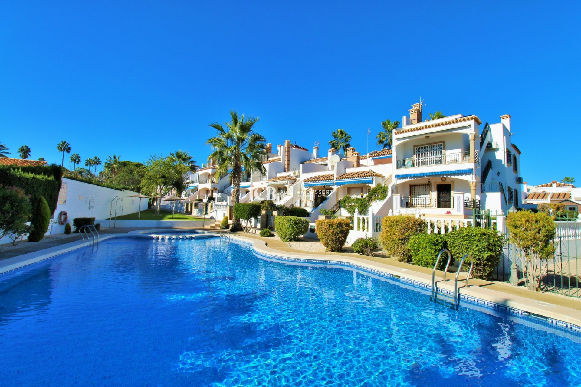 Revente - Maison mitoyenne -
Orihuela Costa - Villamartín