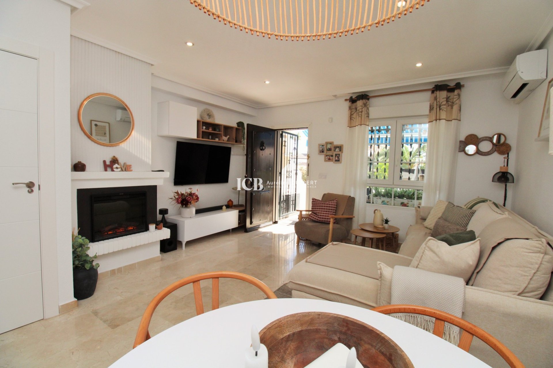 Revente - Maison mitoyenne -
Orihuela Costa - Villamartín