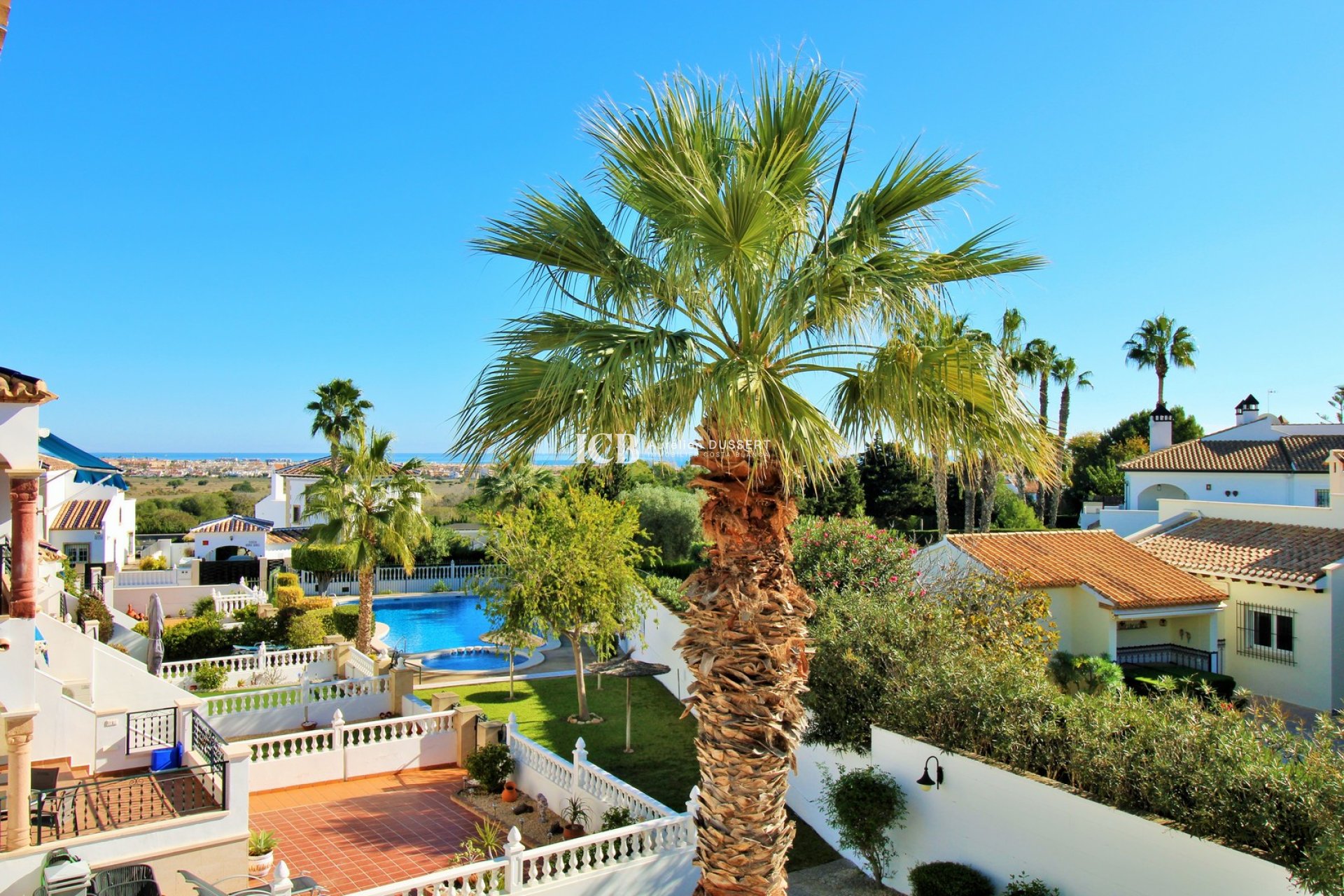 Revente - Maison mitoyenne -
Orihuela Costa - Villamartín