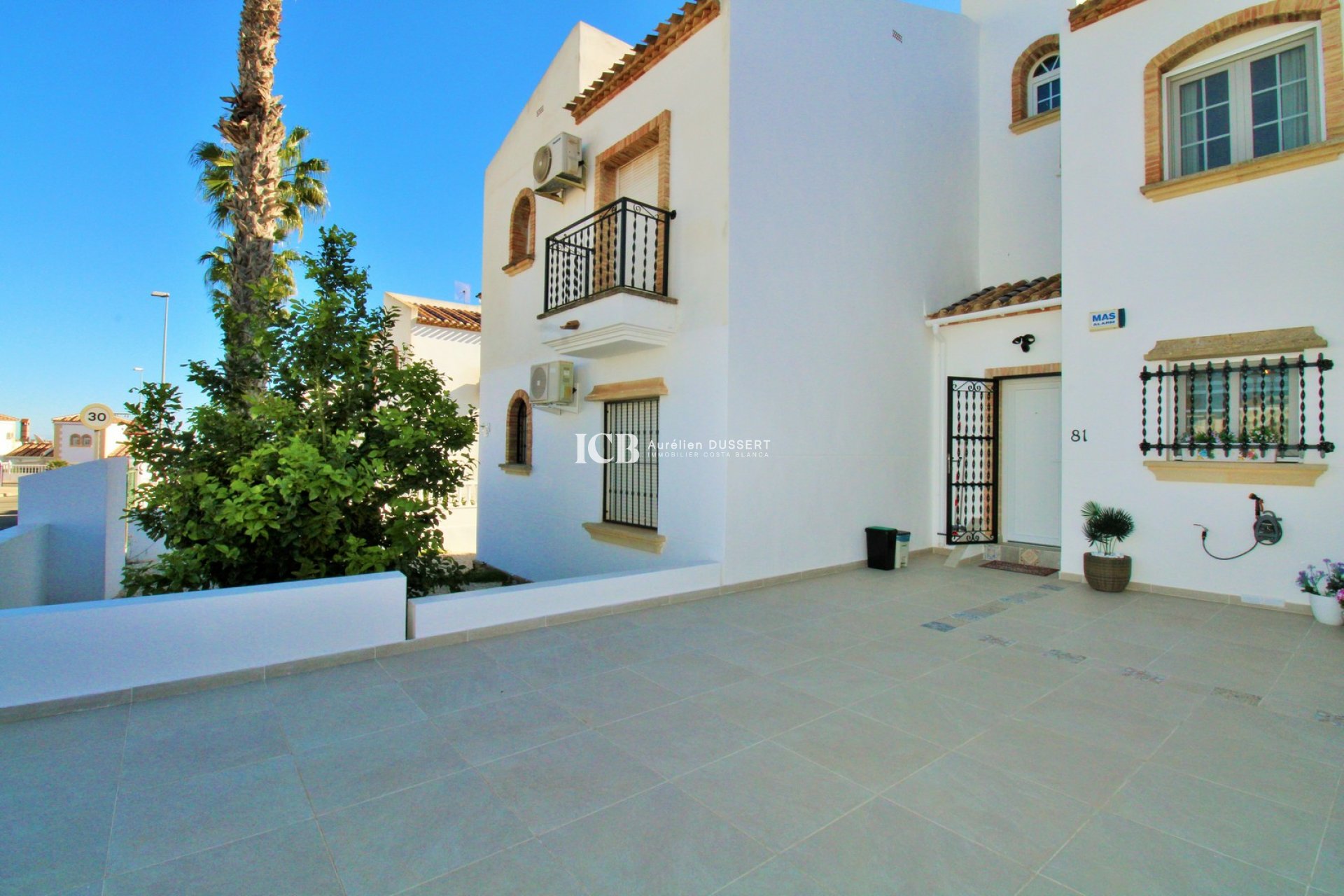 Revente - Maison mitoyenne -
Orihuela Costa - Villamartín