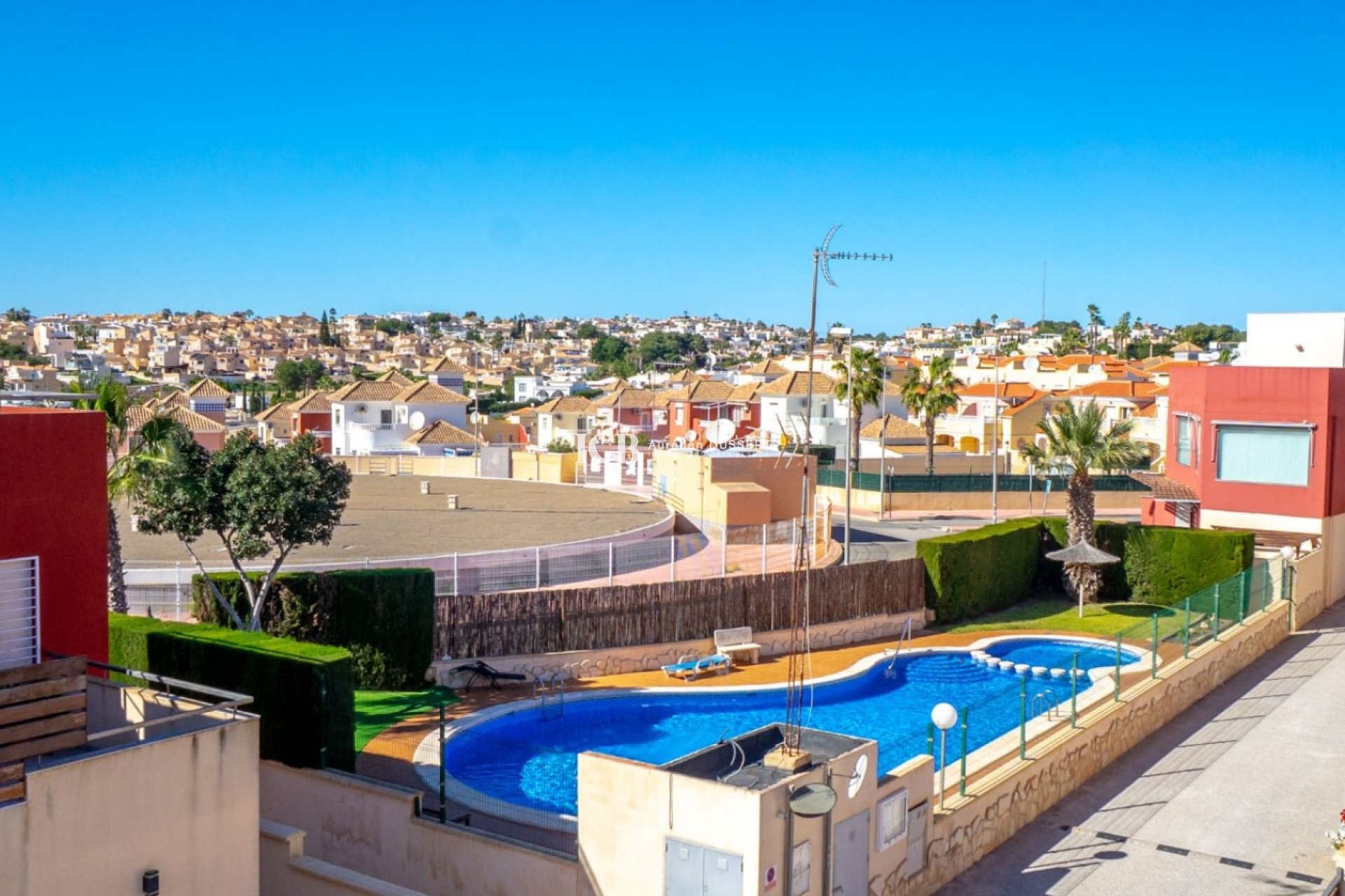 Revente - Maison mitoyenne -
Orihuela Costa - Villamartín