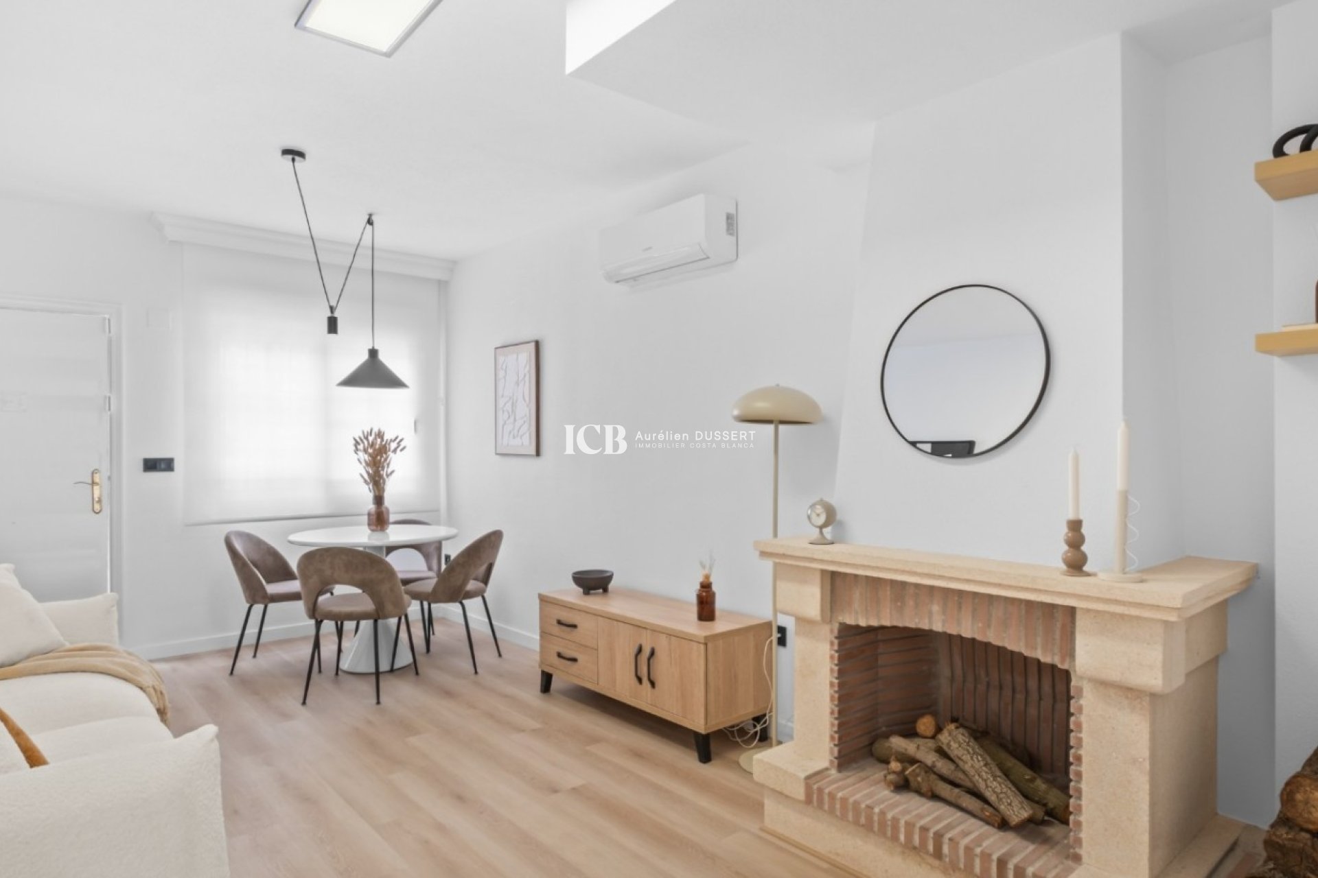 Revente - Maison mitoyenne -
Orihuela Costa - Villamartín