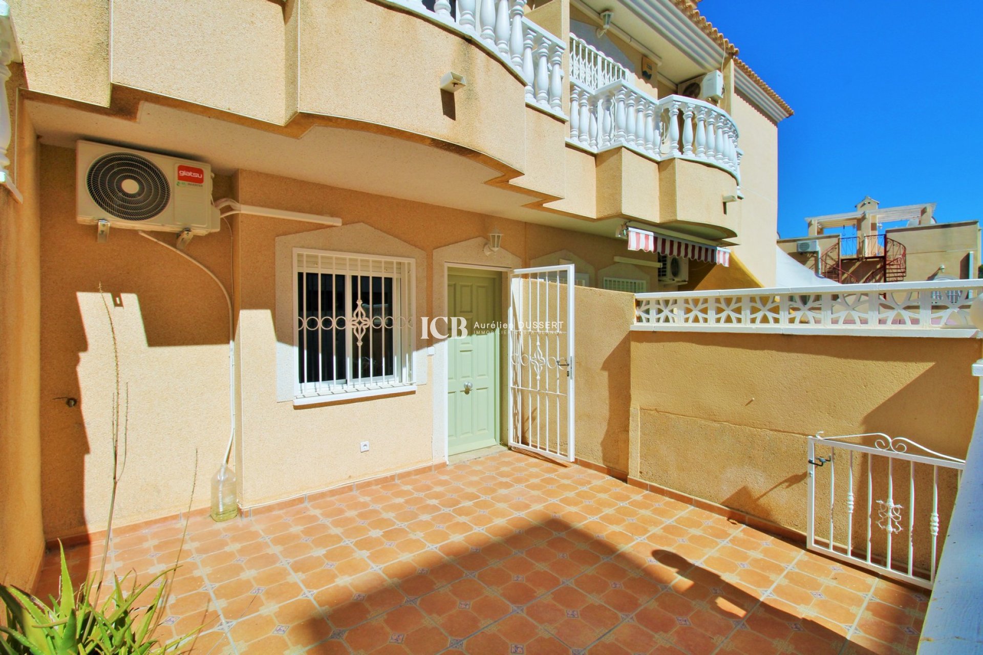 Revente - Maison mitoyenne -
Orihuela Costa - Villamartín