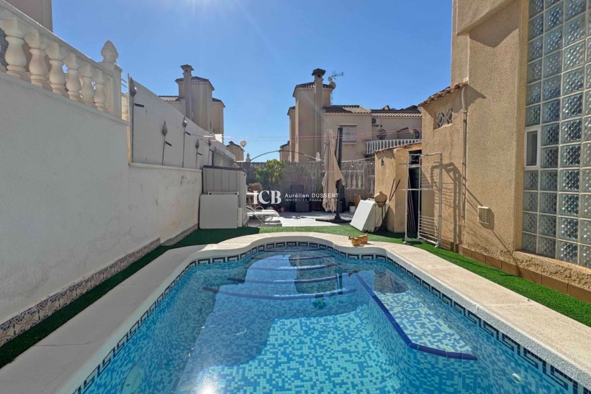 Revente - Maison mitoyenne -
Orihuela Costa - Villamartín