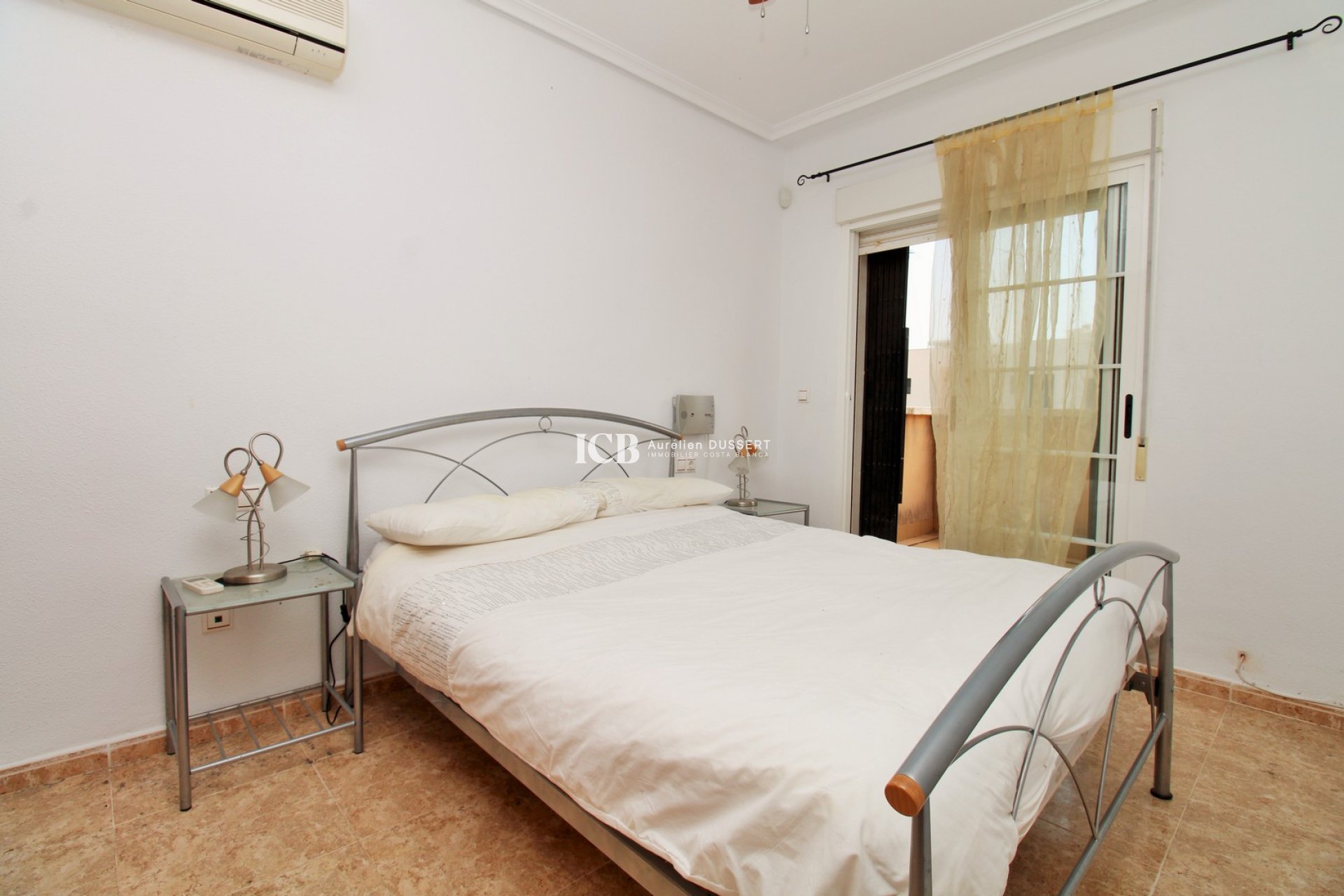 Revente - Maison mitoyenne -
Orihuela Costa - Villamartín