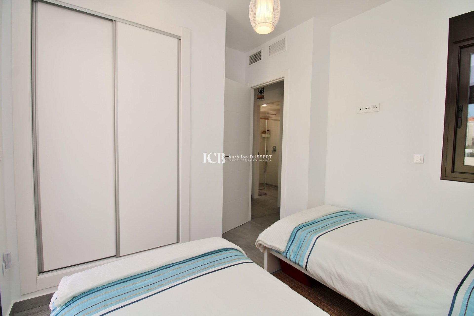 Revente - Maison mitoyenne -
Orihuela Costa - Villamartín