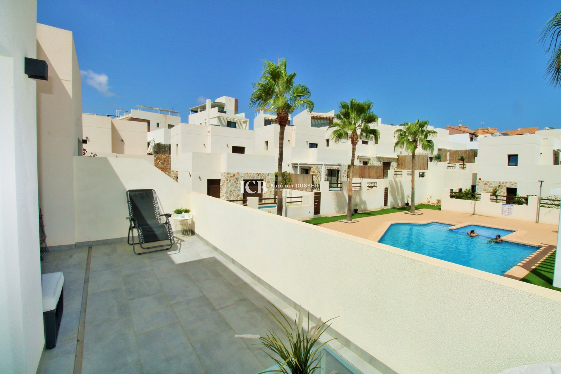 Revente - Maison mitoyenne -
Orihuela Costa - Villamartín