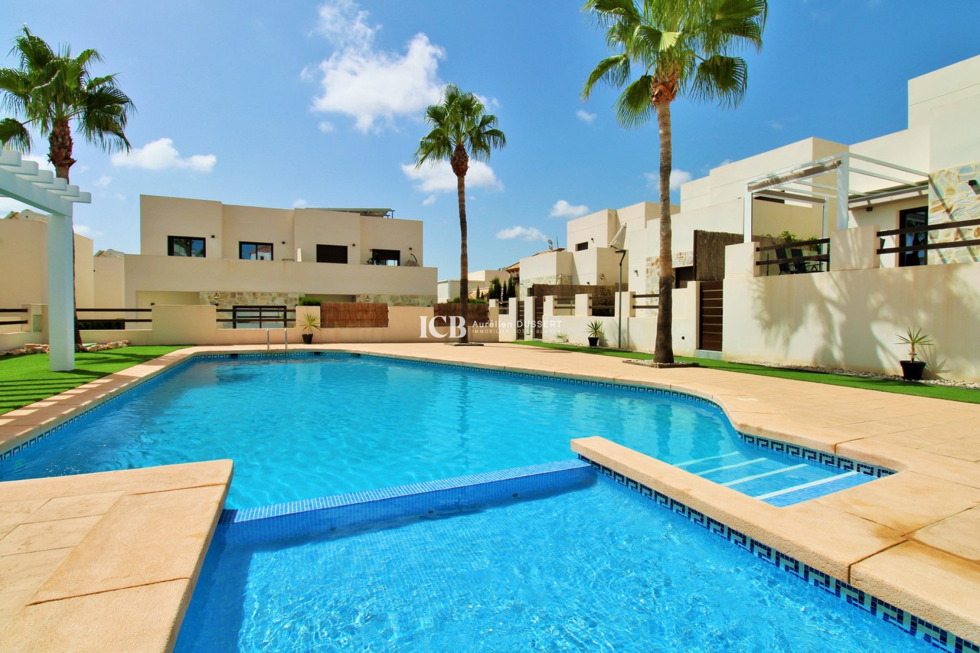 Revente - Maison mitoyenne -
Orihuela Costa - Villamartín