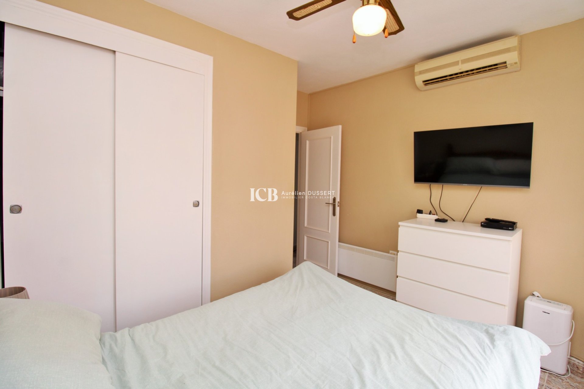 Revente - Maison mitoyenne -
Orihuela Costa - Villamartín