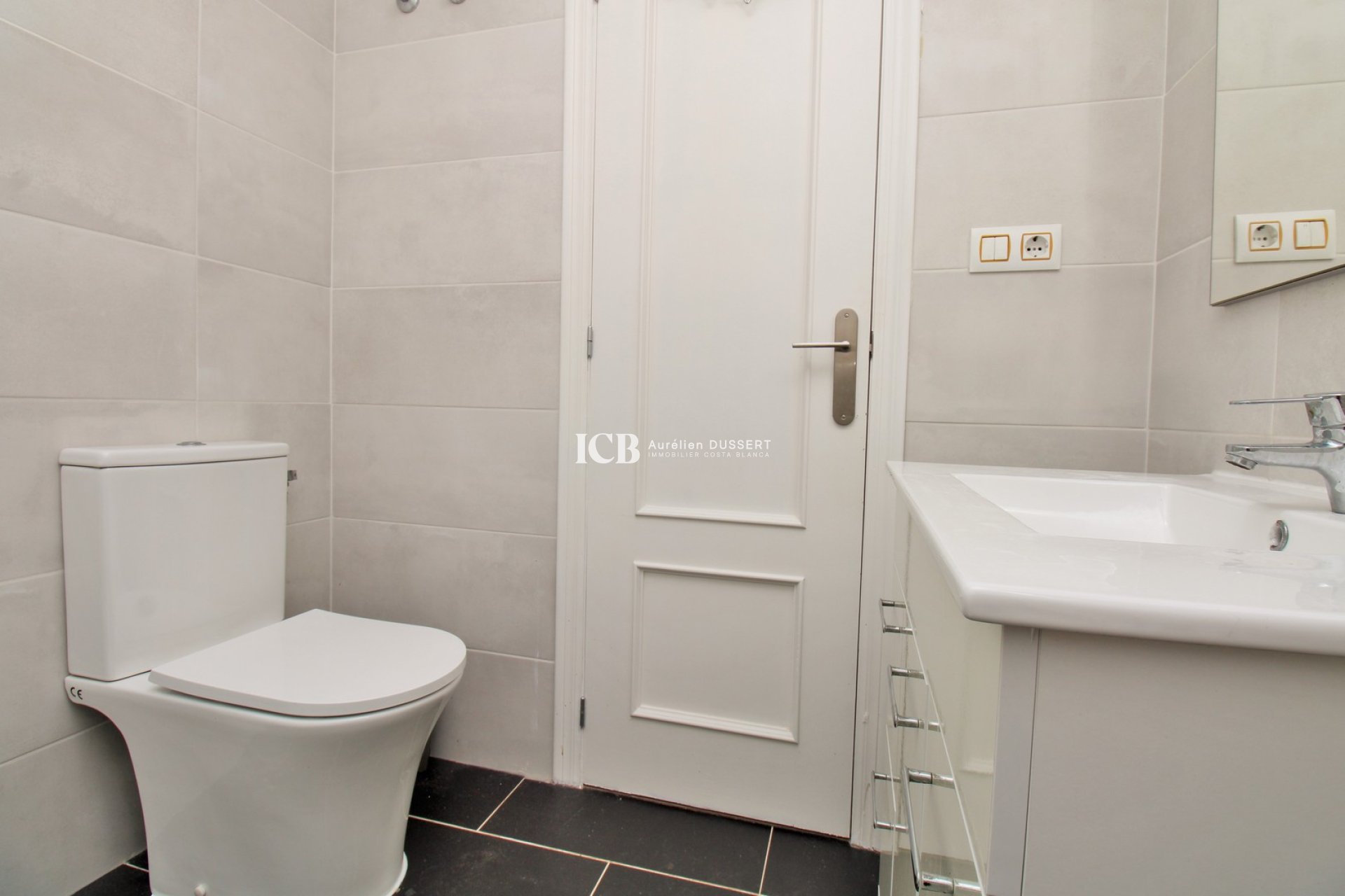 Revente - Maison mitoyenne -
Orihuela Costa - Villamartín