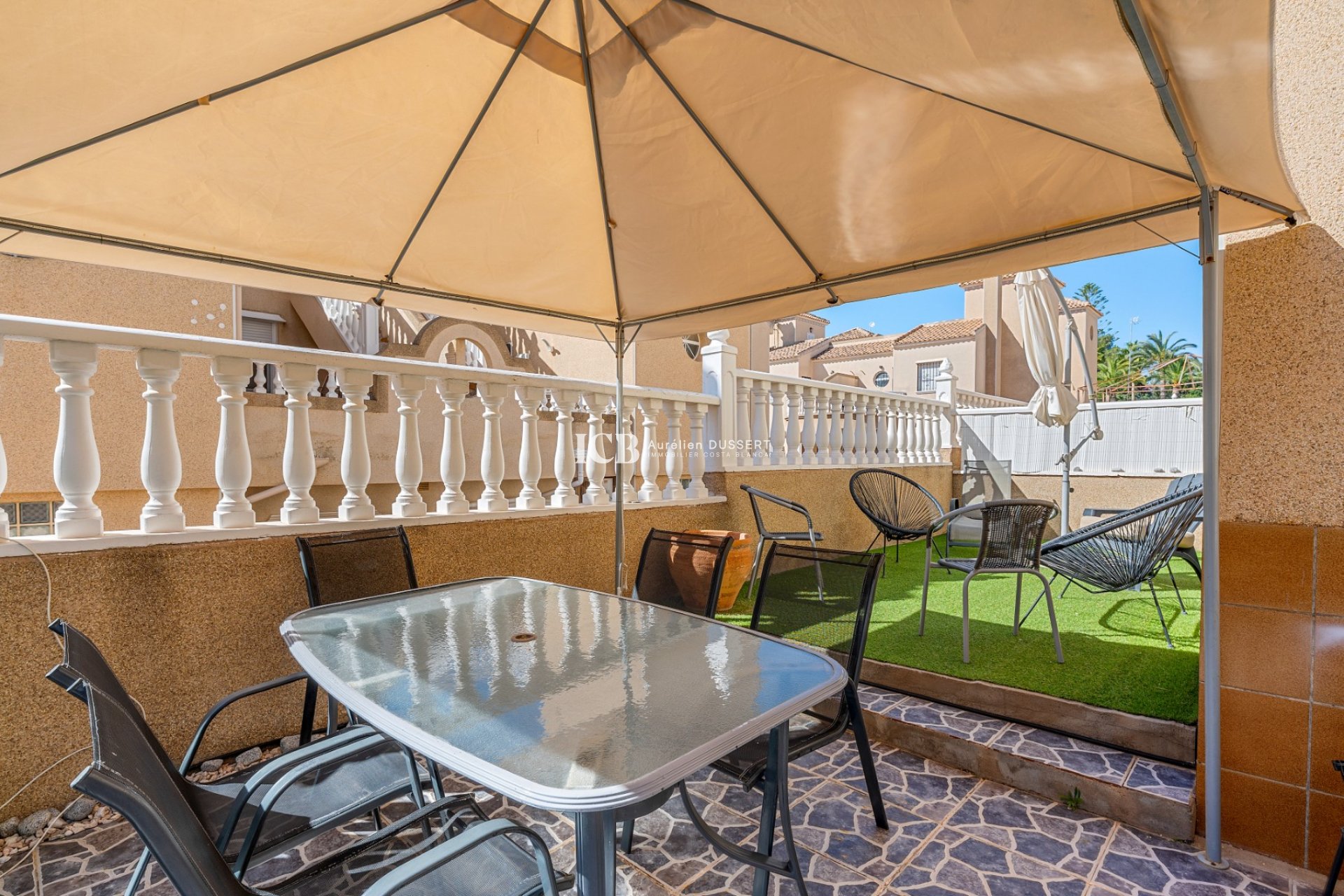 Revente - Maison mitoyenne -
Orihuela Costa - Villamartín
