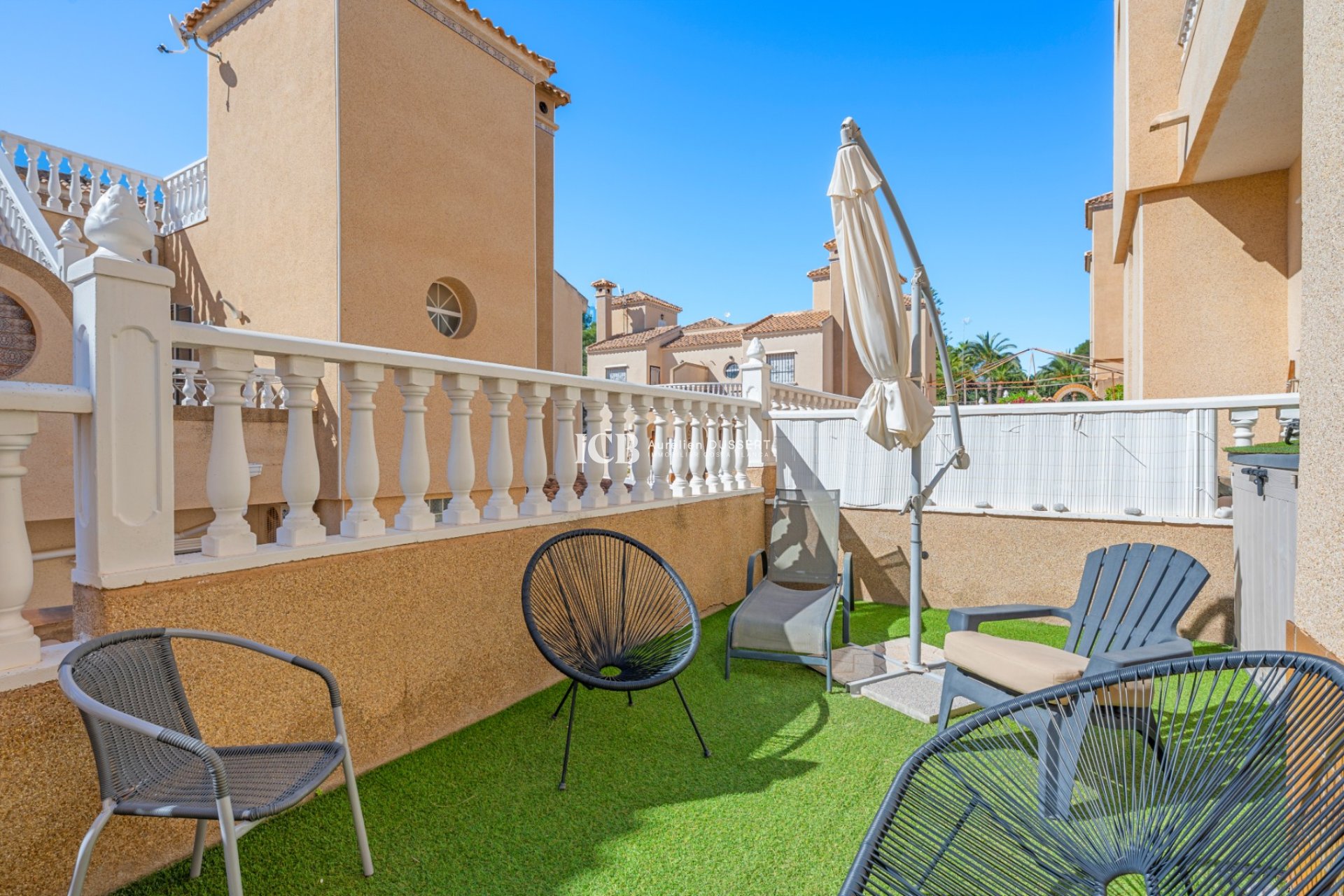 Revente - Maison mitoyenne -
Orihuela Costa - Villamartín