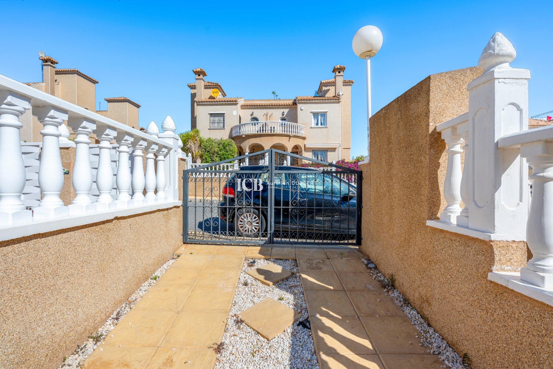 Revente - Maison mitoyenne -
Orihuela Costa - Villamartín