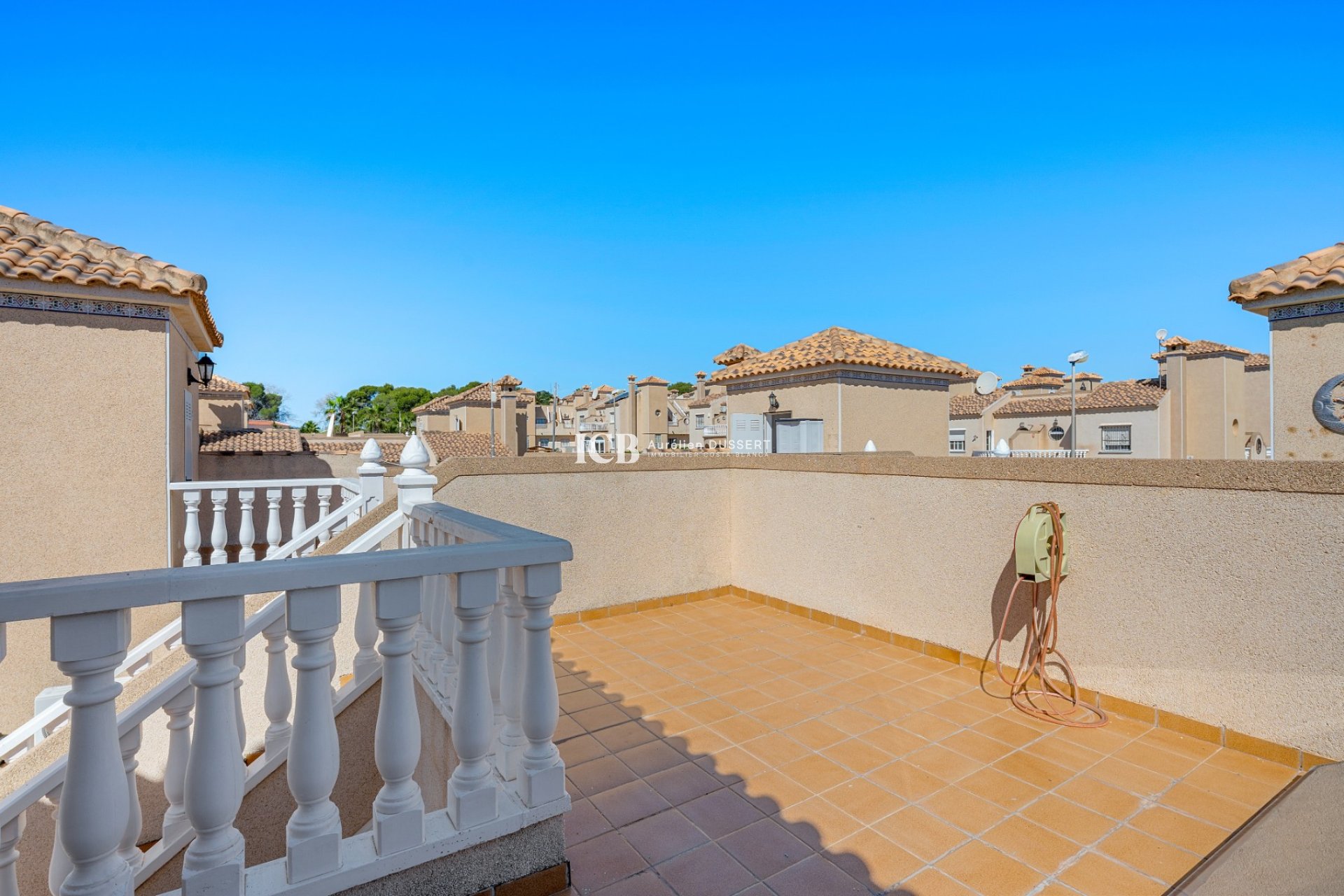 Revente - Maison mitoyenne -
Orihuela Costa - Villamartín