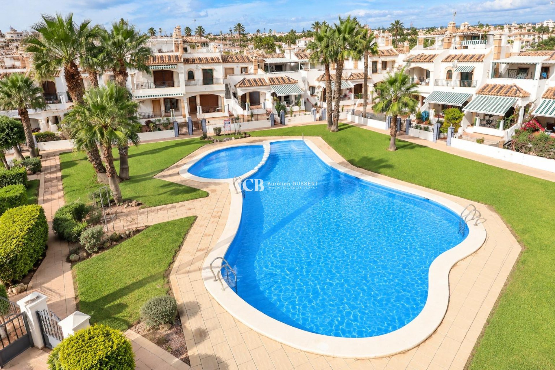 Revente - Maison mitoyenne -
Orihuela Costa - Villamartín