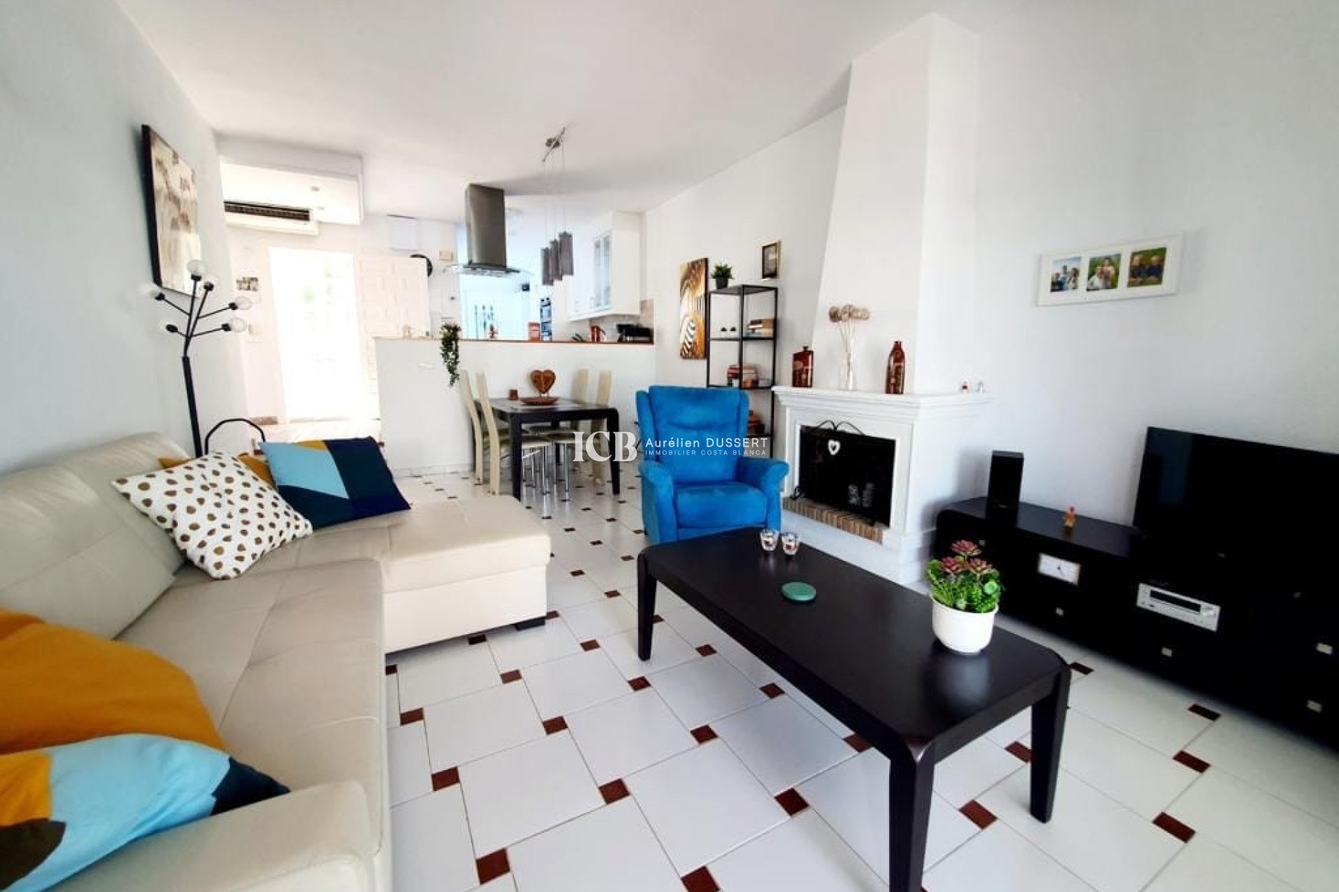 Revente - Maison mitoyenne -
Orihuela Costa - Villamartín