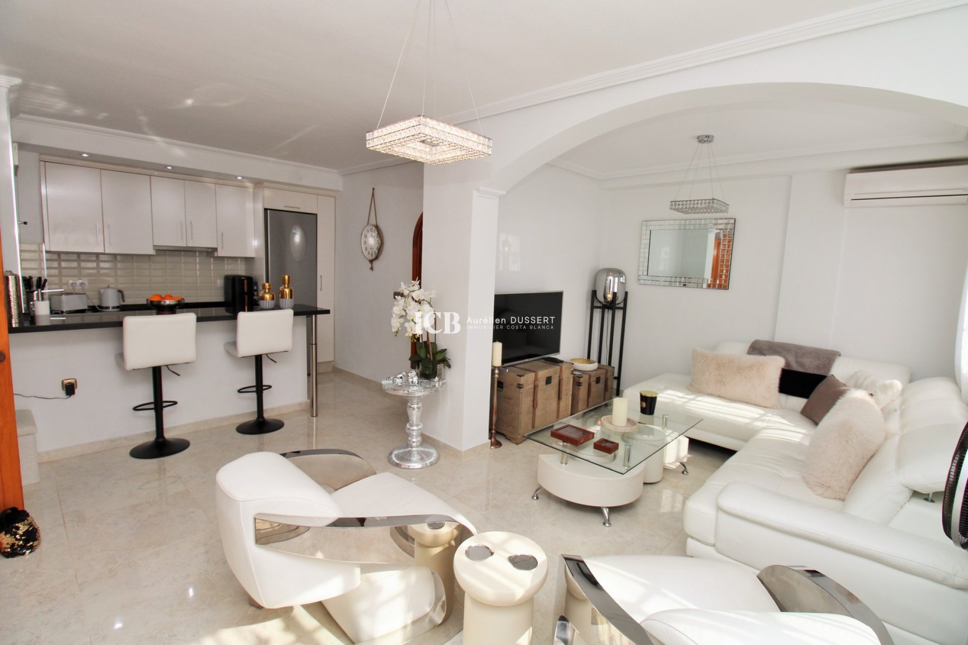Revente - Maison mitoyenne -
Orihuela Costa - Villamartín