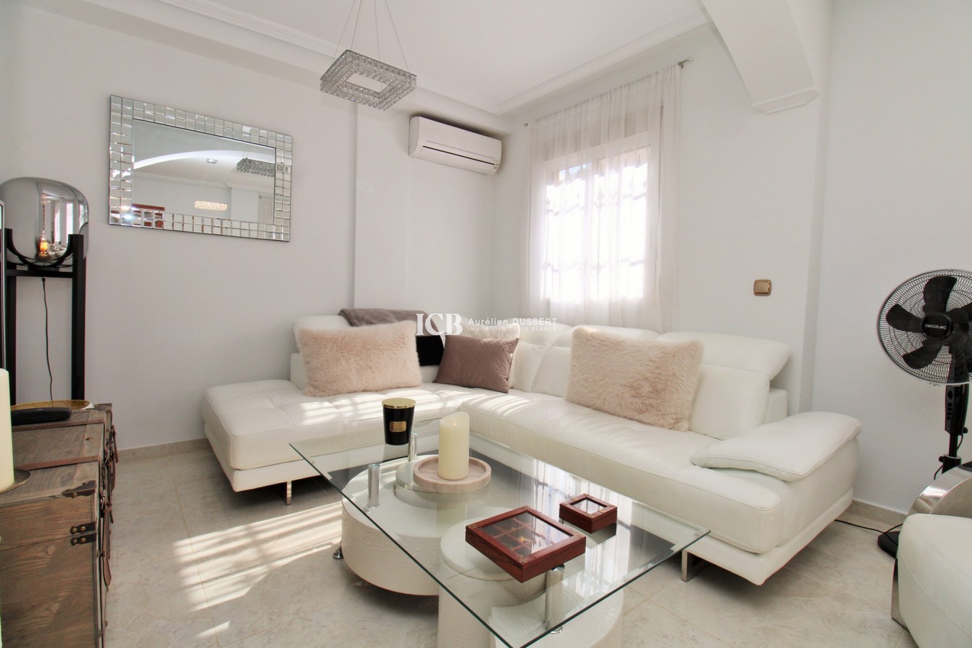 Revente - Maison mitoyenne -
Orihuela Costa - Villamartín