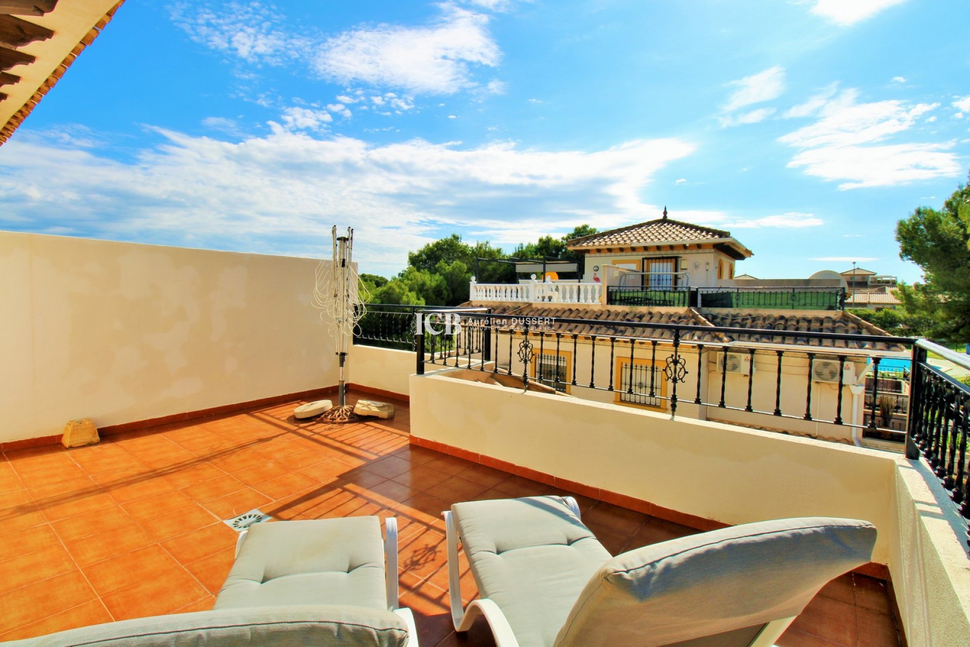 Revente - Maison mitoyenne -
Orihuela Costa - Villamartín