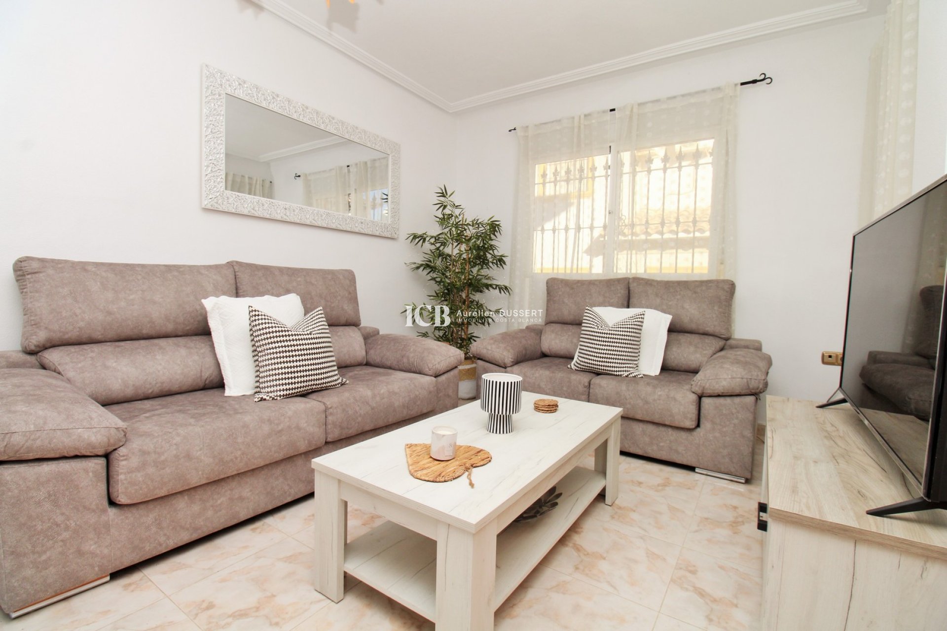 Revente - Maison mitoyenne -
Orihuela Costa - Villamartín