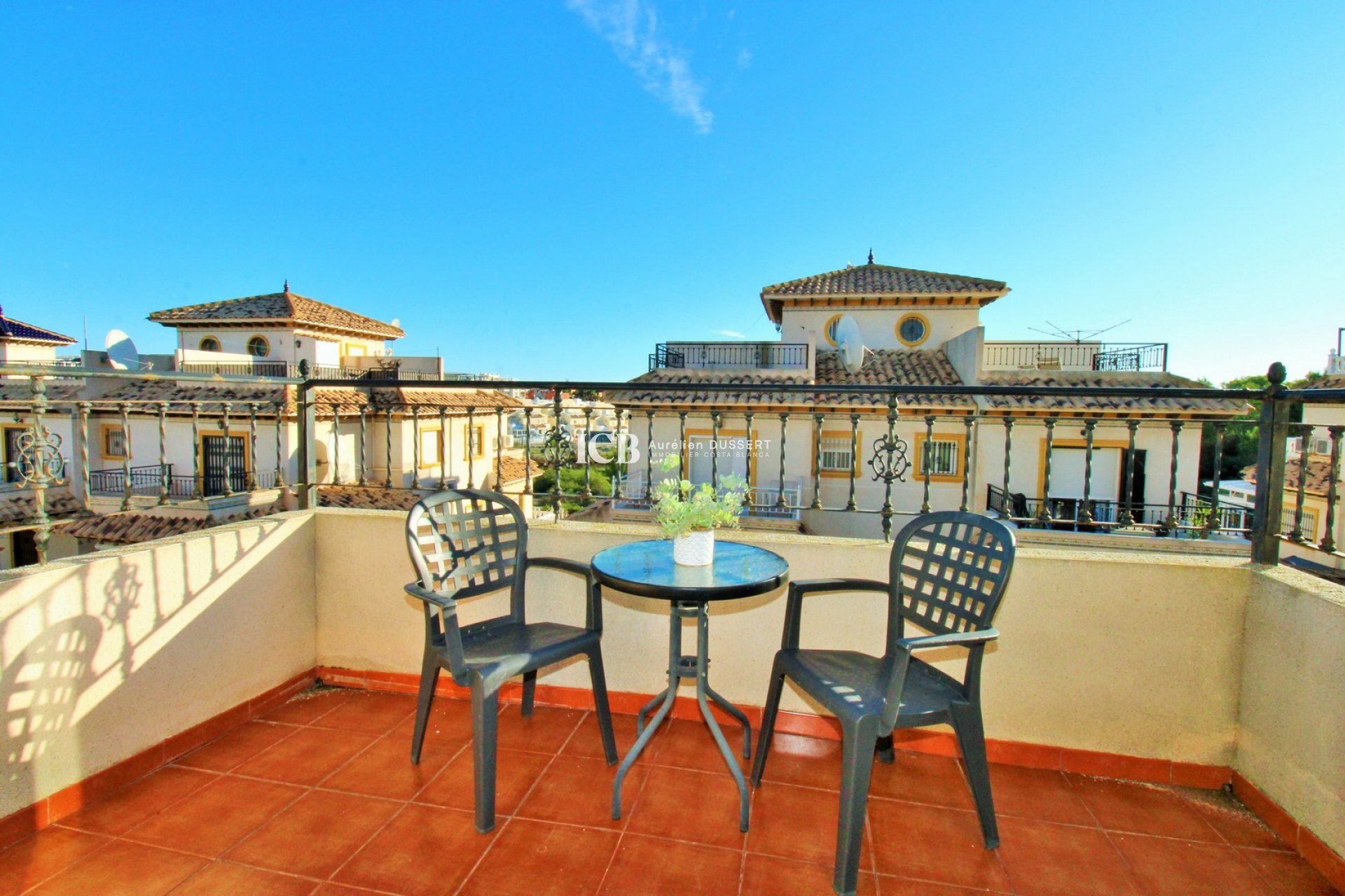 Revente - Maison mitoyenne -
Orihuela Costa - Villamartín