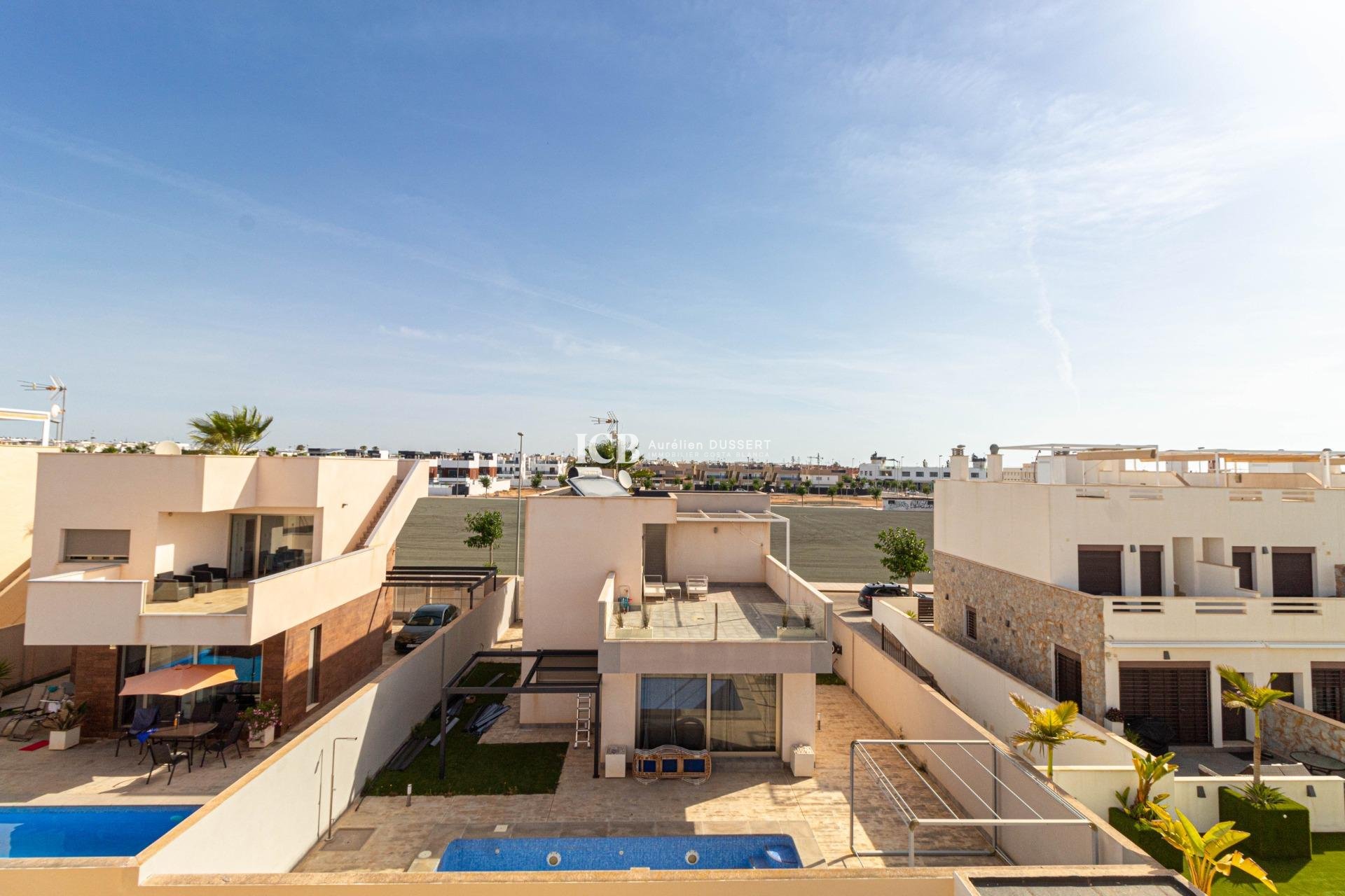 Revente - Maison mitoyenne -
Pilar de la Horadada - La Torre de la Horadada