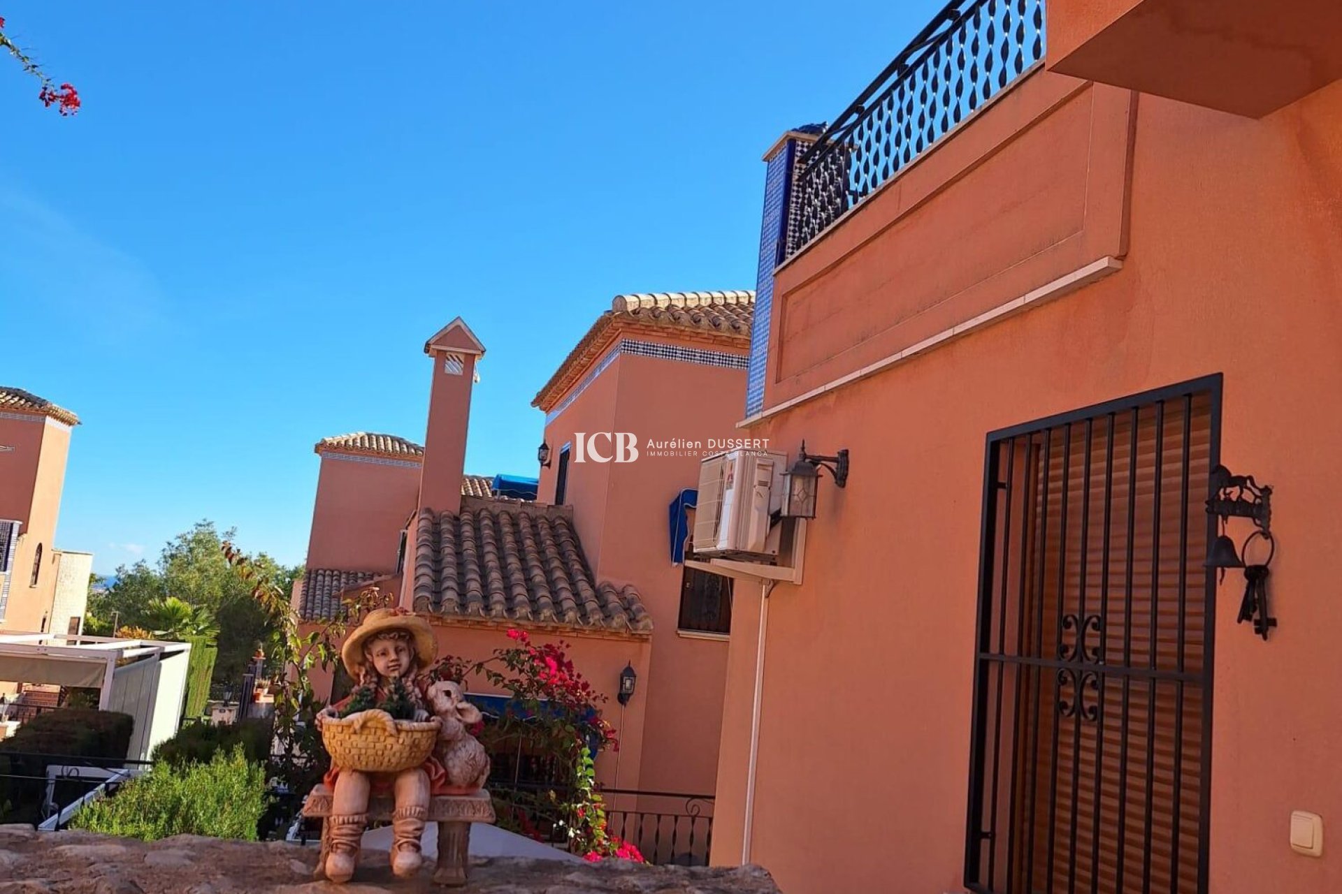 Revente - Maison mitoyenne -
San Miguel de Salinas