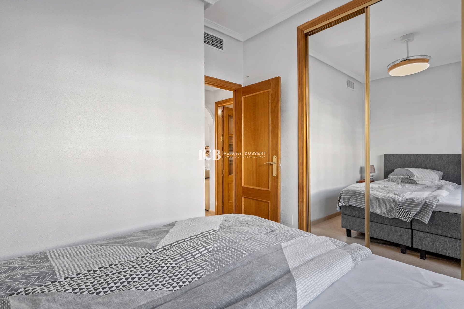 Revente - Maison mitoyenne -
San Miguel de Salinas