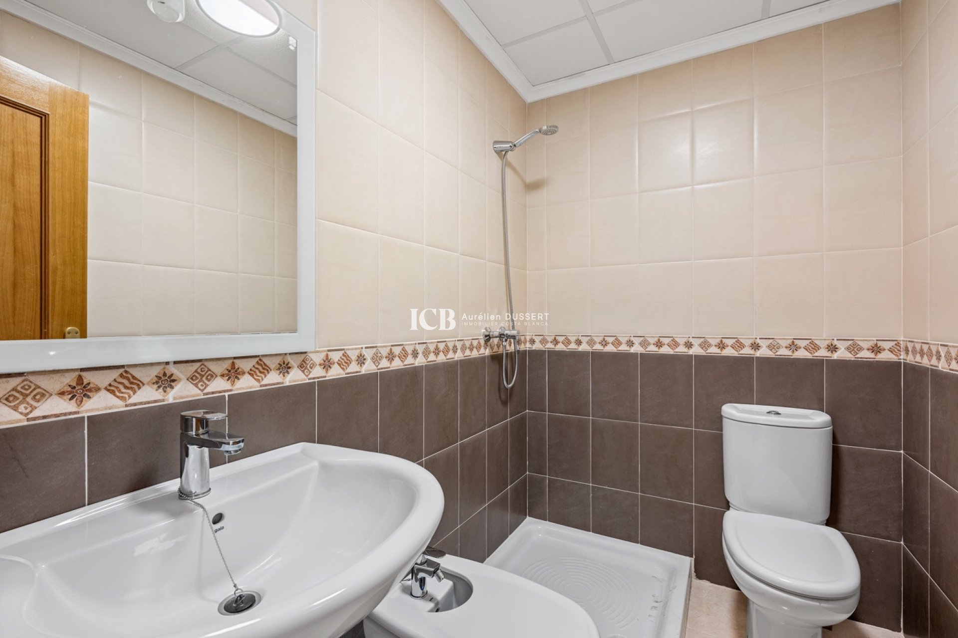 Revente - Maison mitoyenne -
San Miguel de Salinas