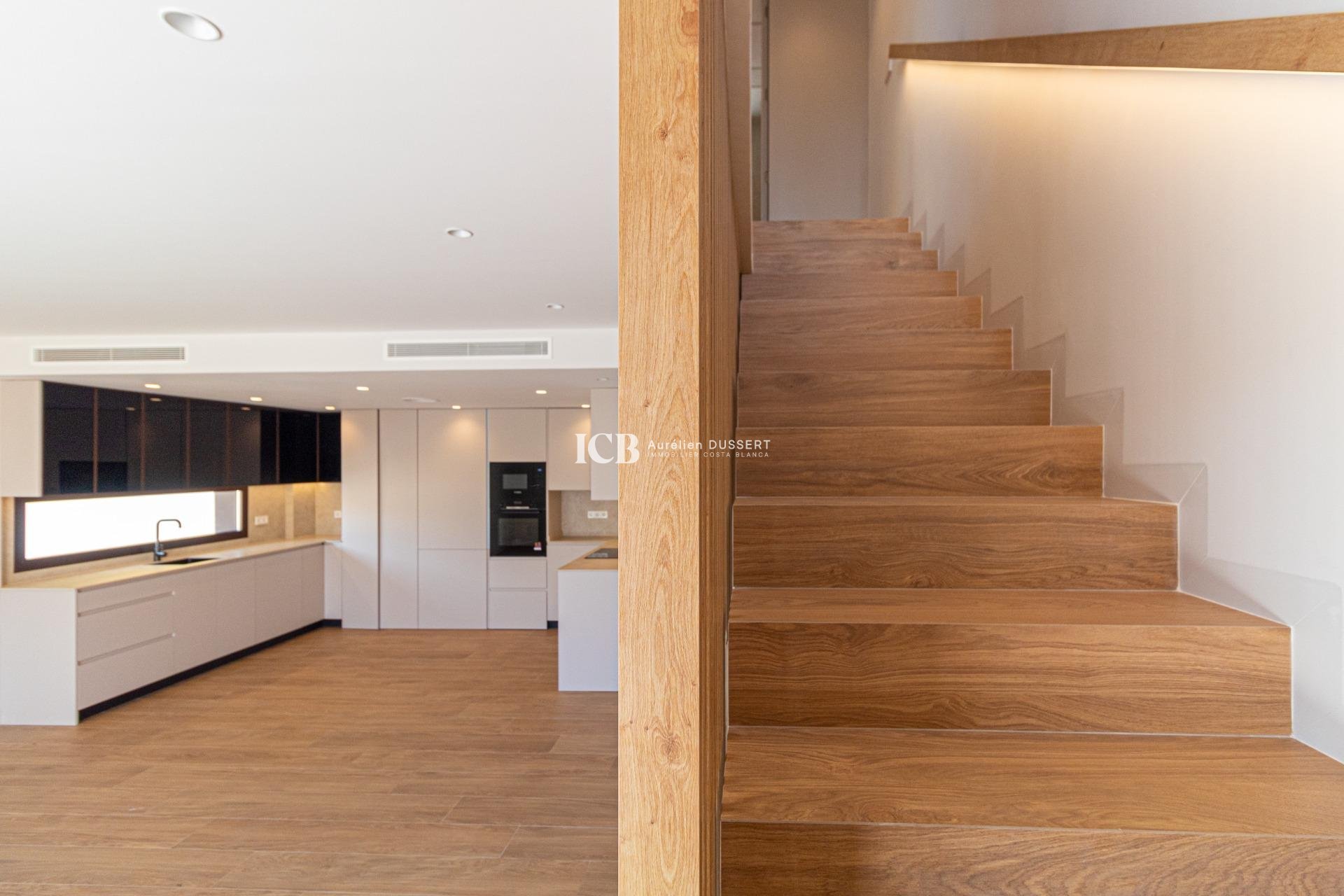 Revente - Maison mitoyenne -
Santiago de la ribera