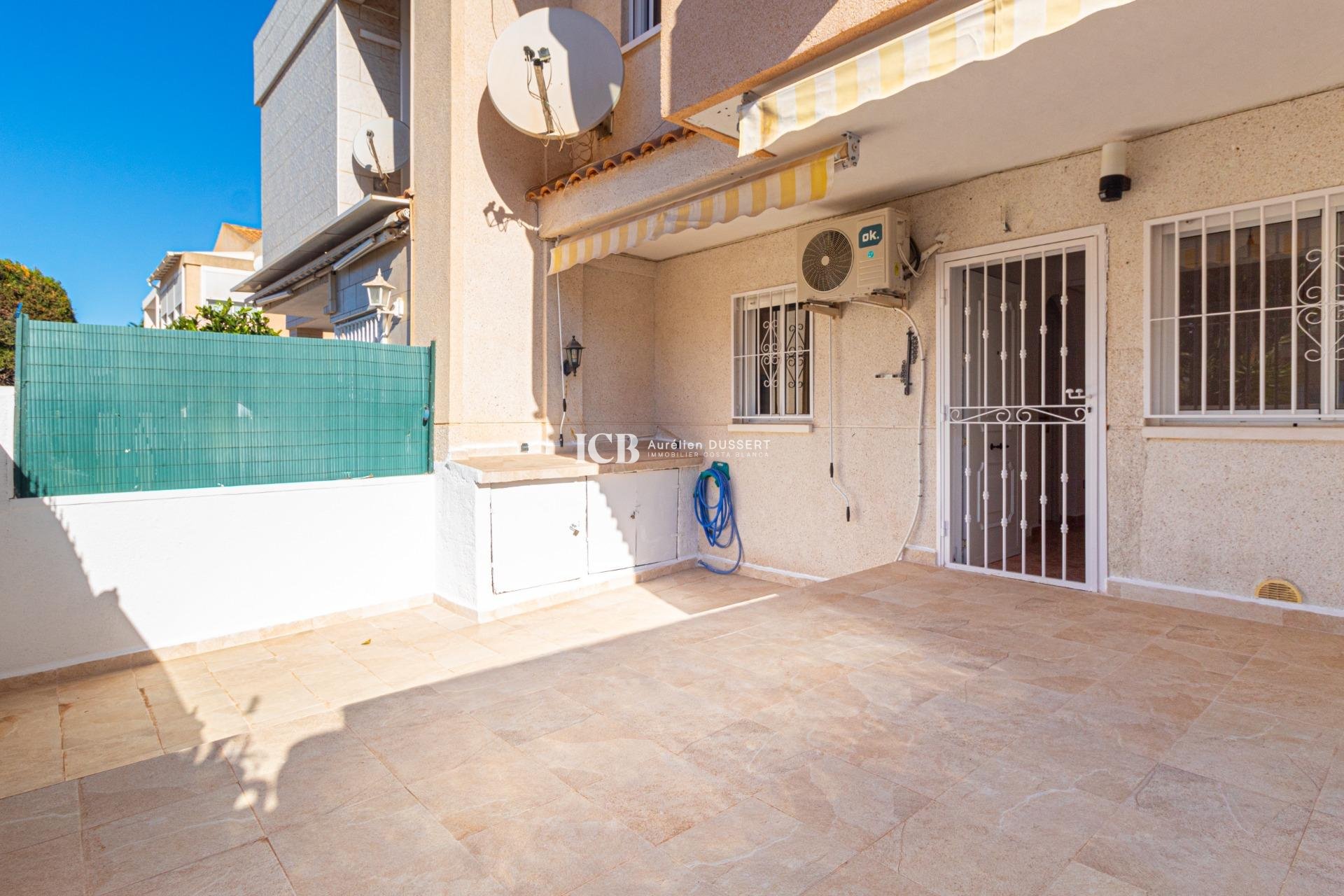 Revente - Maison mitoyenne -
Torrevieja - Aguas Nuevas