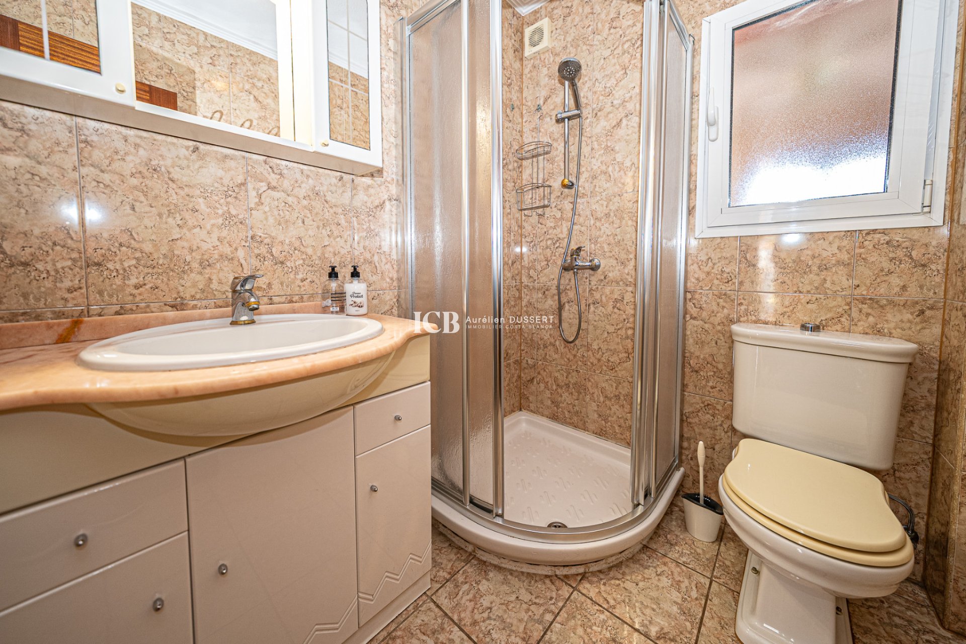 Revente - Maison mitoyenne -
Torrevieja - El chaparral