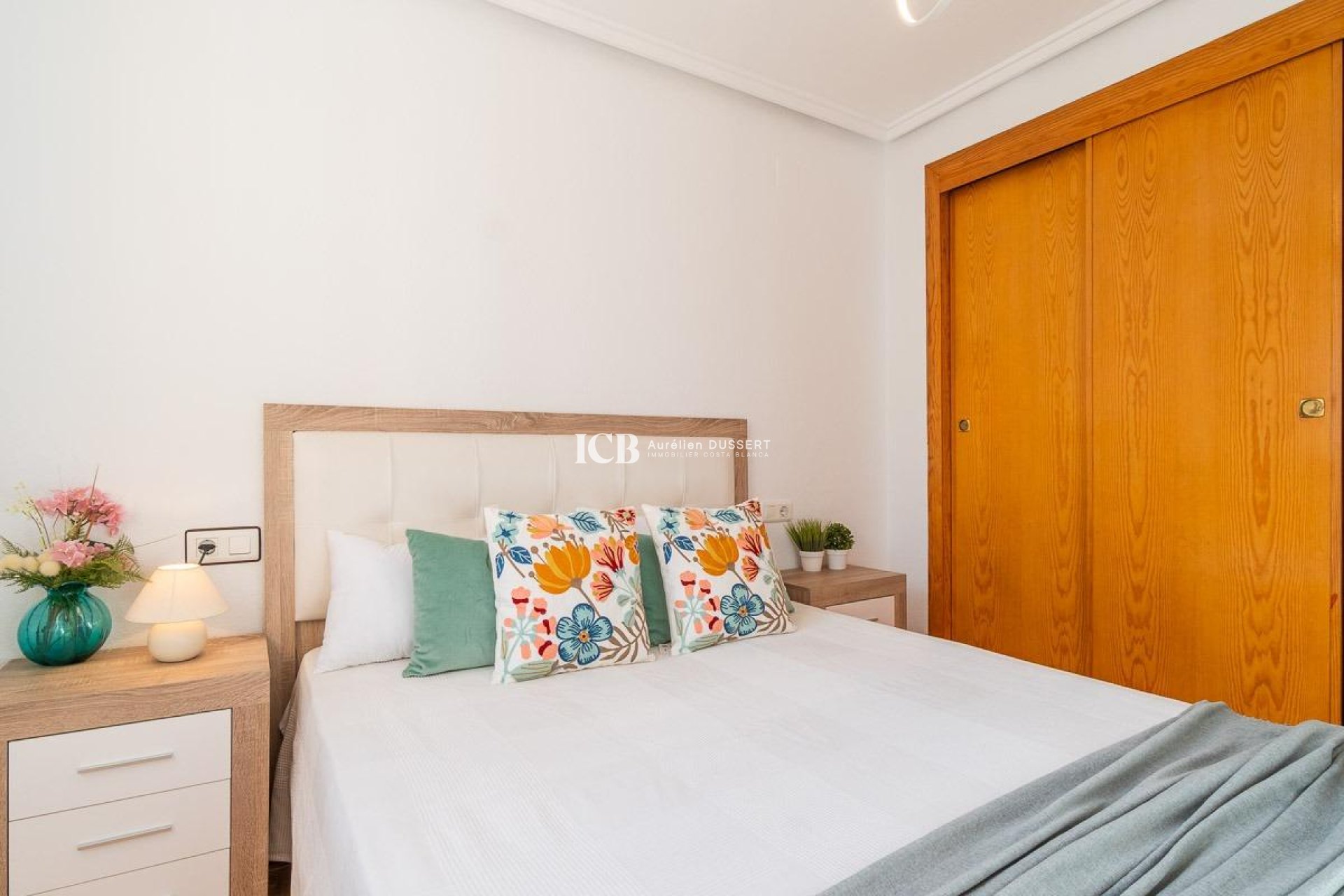 Revente - Maison mitoyenne -
Torrevieja - El limonar