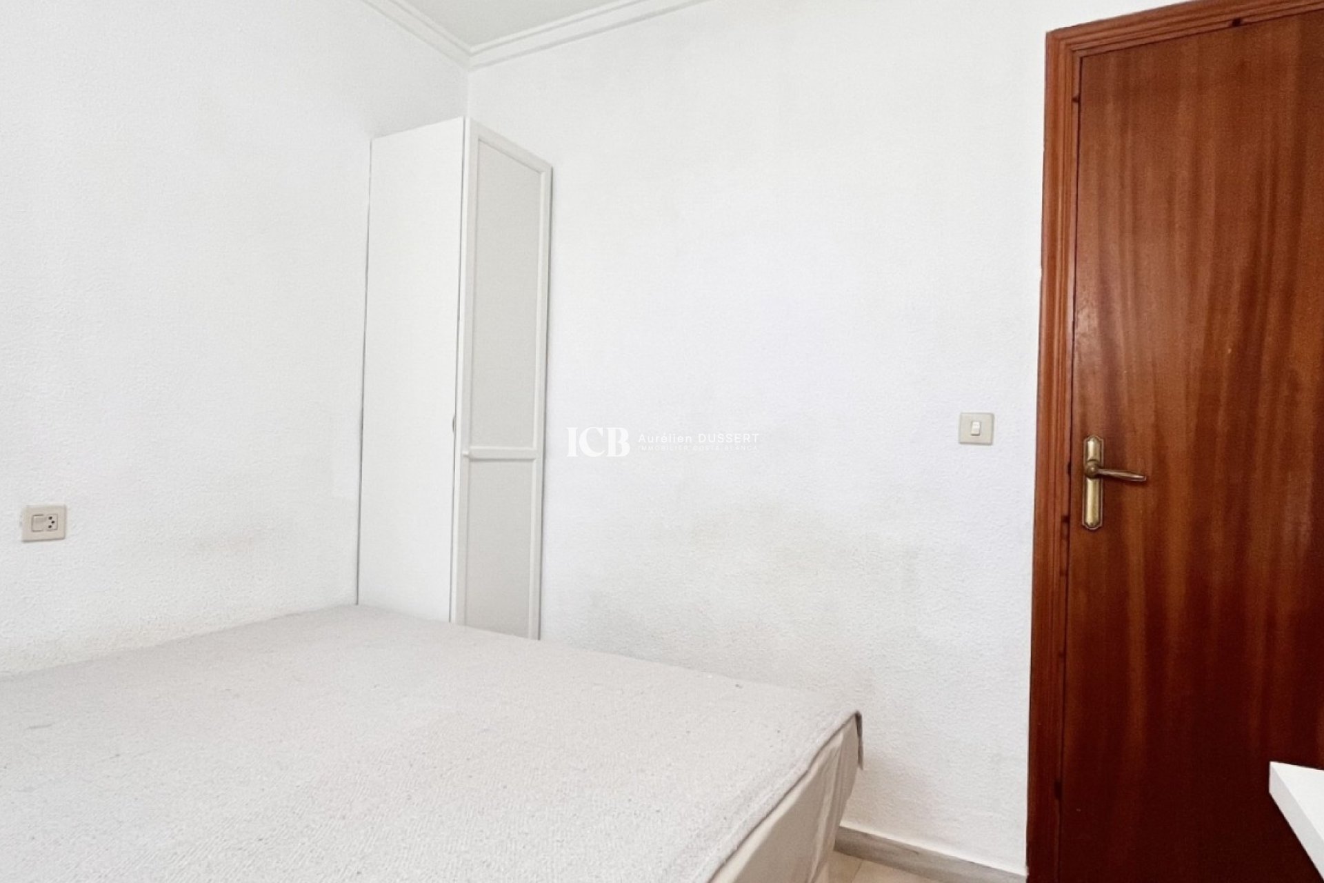 Revente - Maison mitoyenne -
Torrevieja - La Siesta - El Salado -  Torreta