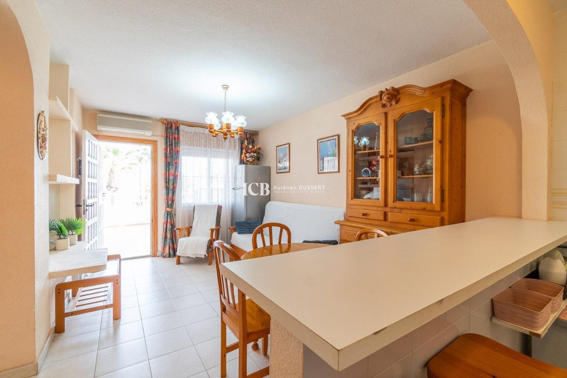 Revente - Maison mitoyenne -
Torrevieja - Los altos