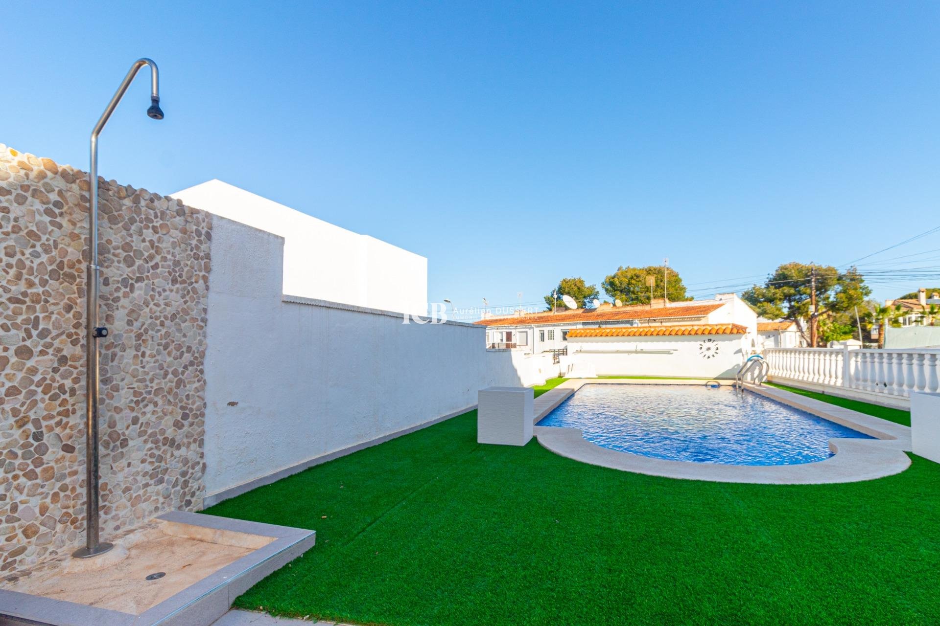 Revente - Maison mitoyenne -
Torrevieja - Los Balcones - Los Altos del Edén