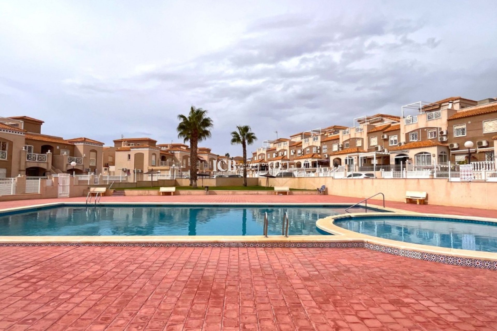 Revente - Maison mitoyenne -
Torrevieja - Torrelamata - La Mata